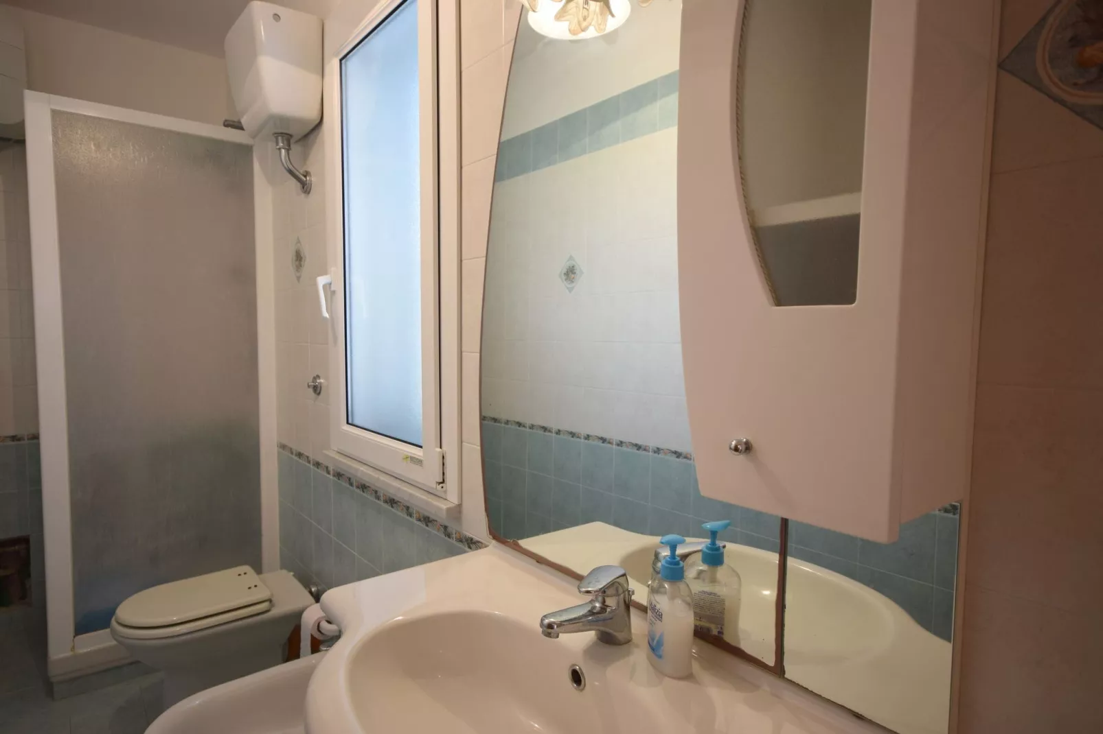 Timpi Russi Trilo 1 piano-Bathroom