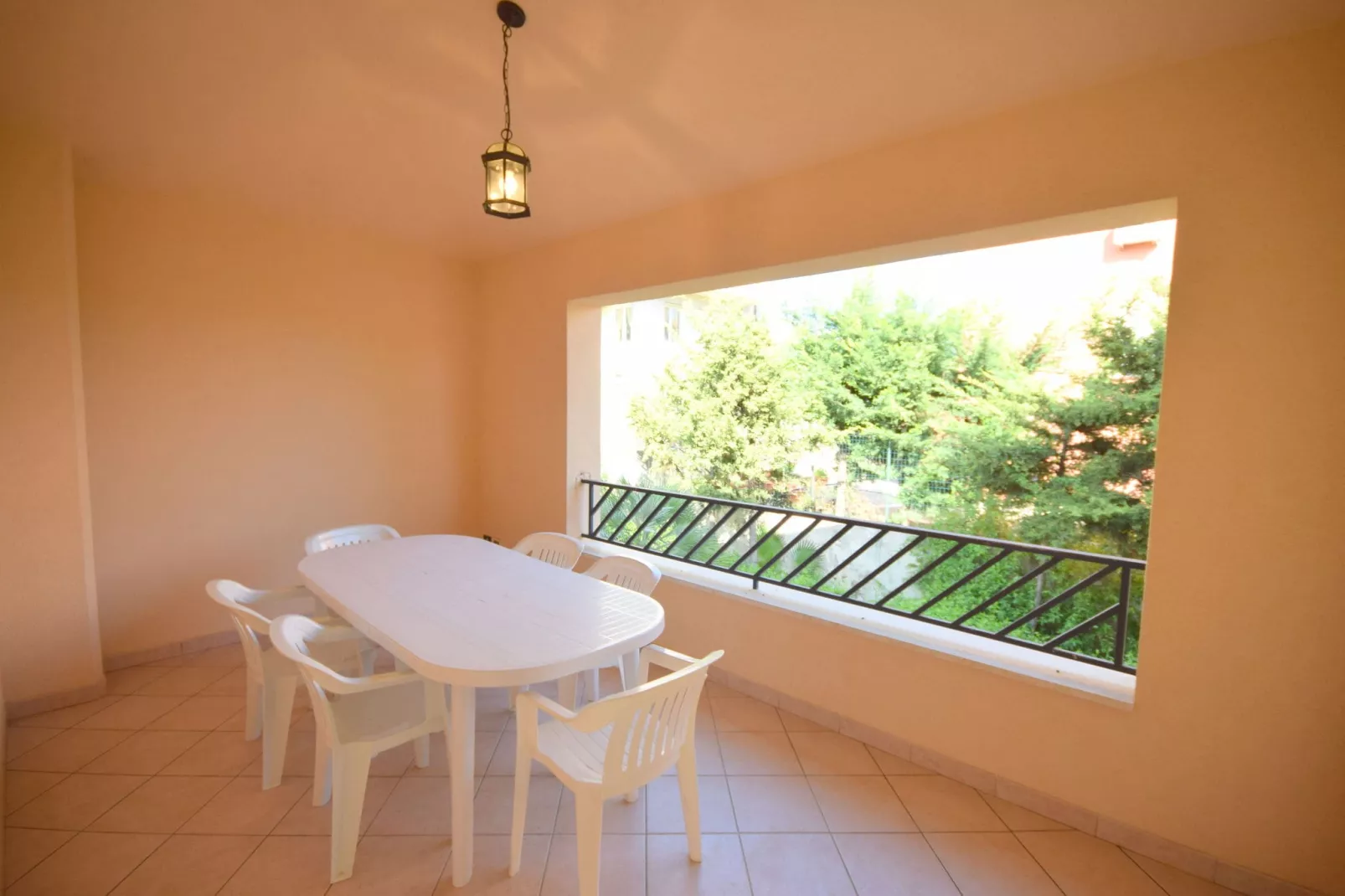 Timpi Russi Trilo 1 piano-Terrace balcony