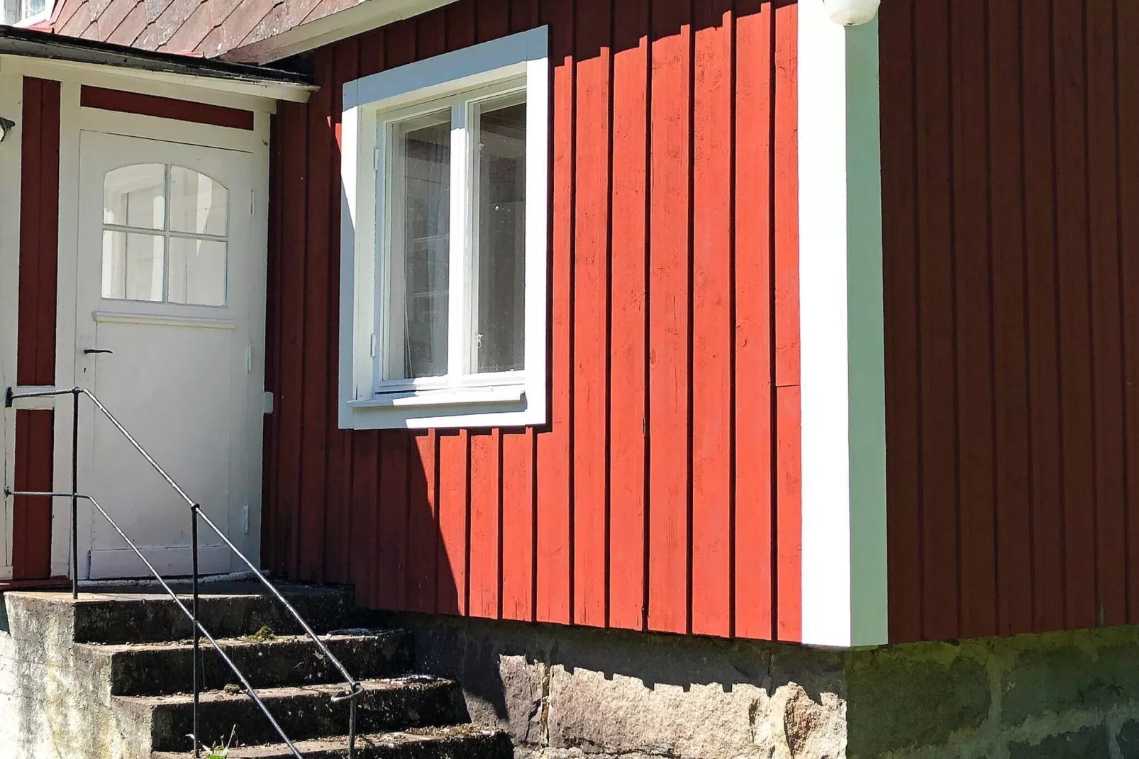 6 person holiday home in Hallabro