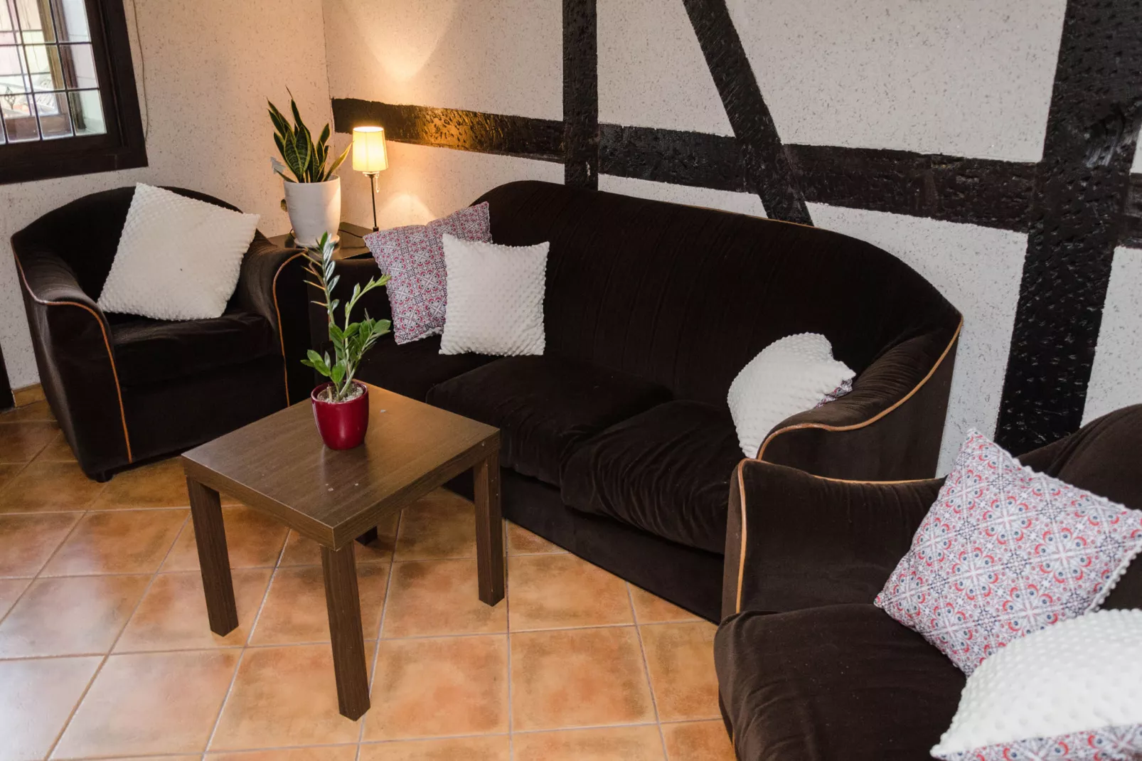 A comfortable east apartment-Wohnzimmer