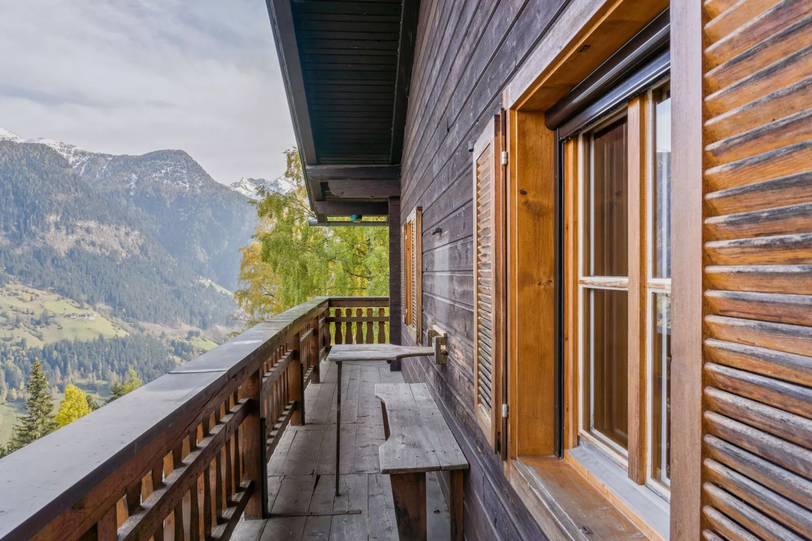Chalet Pirkach-Terrace balcony