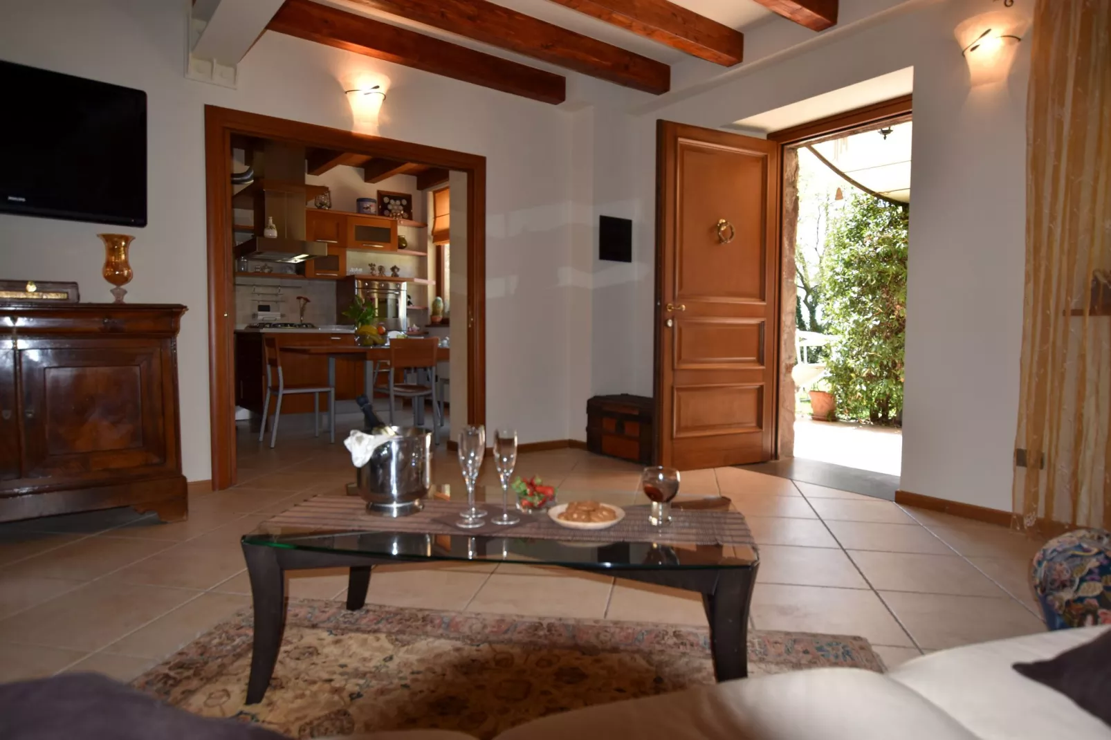 Dosso della Regina 6-Living room