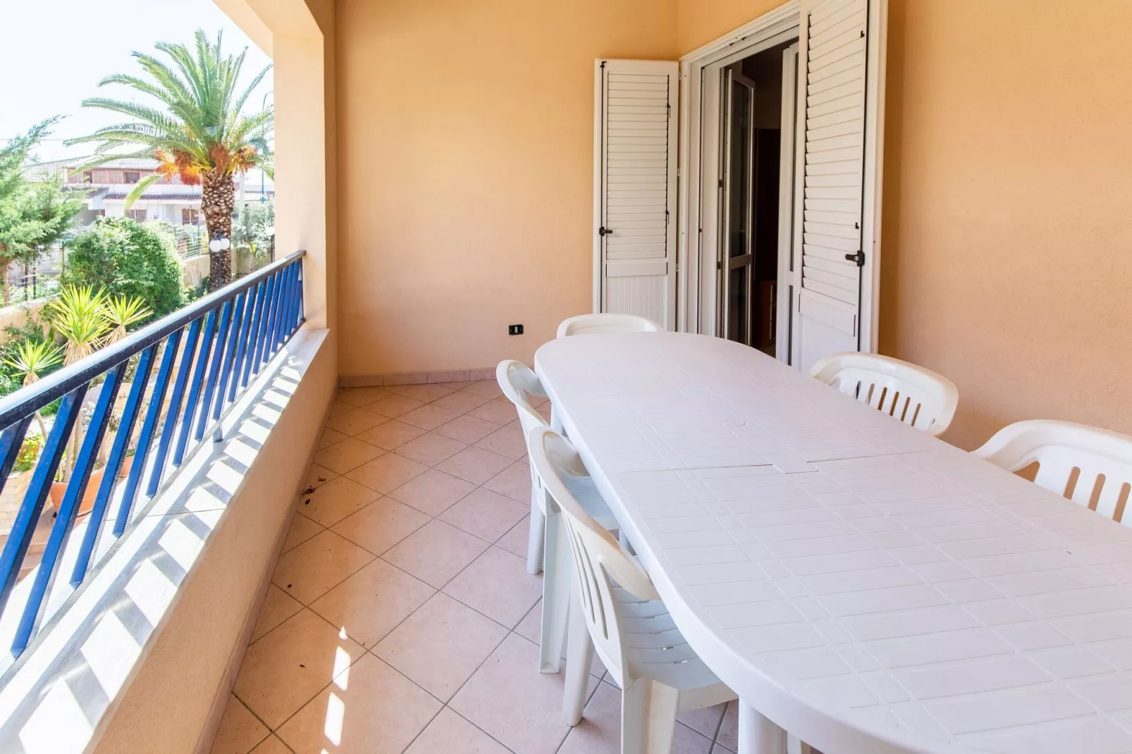 Timpi Russi Bilo Mansarda-Terrace balcony