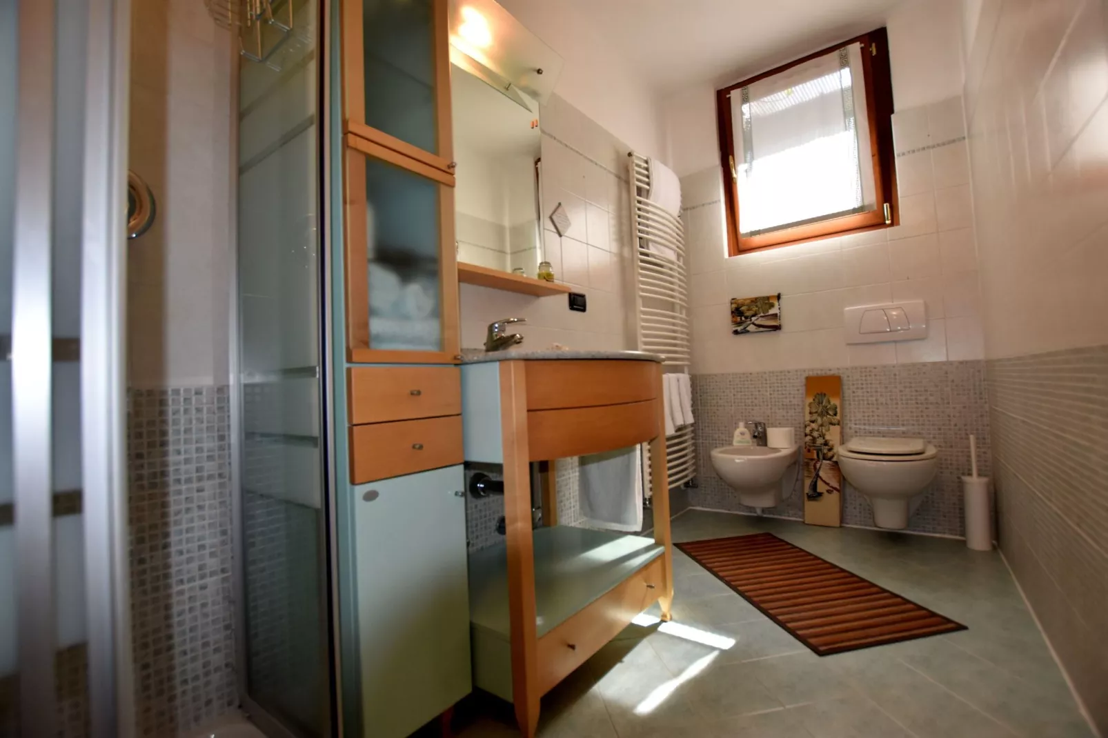 Dosso della Regina 6-Bathroom