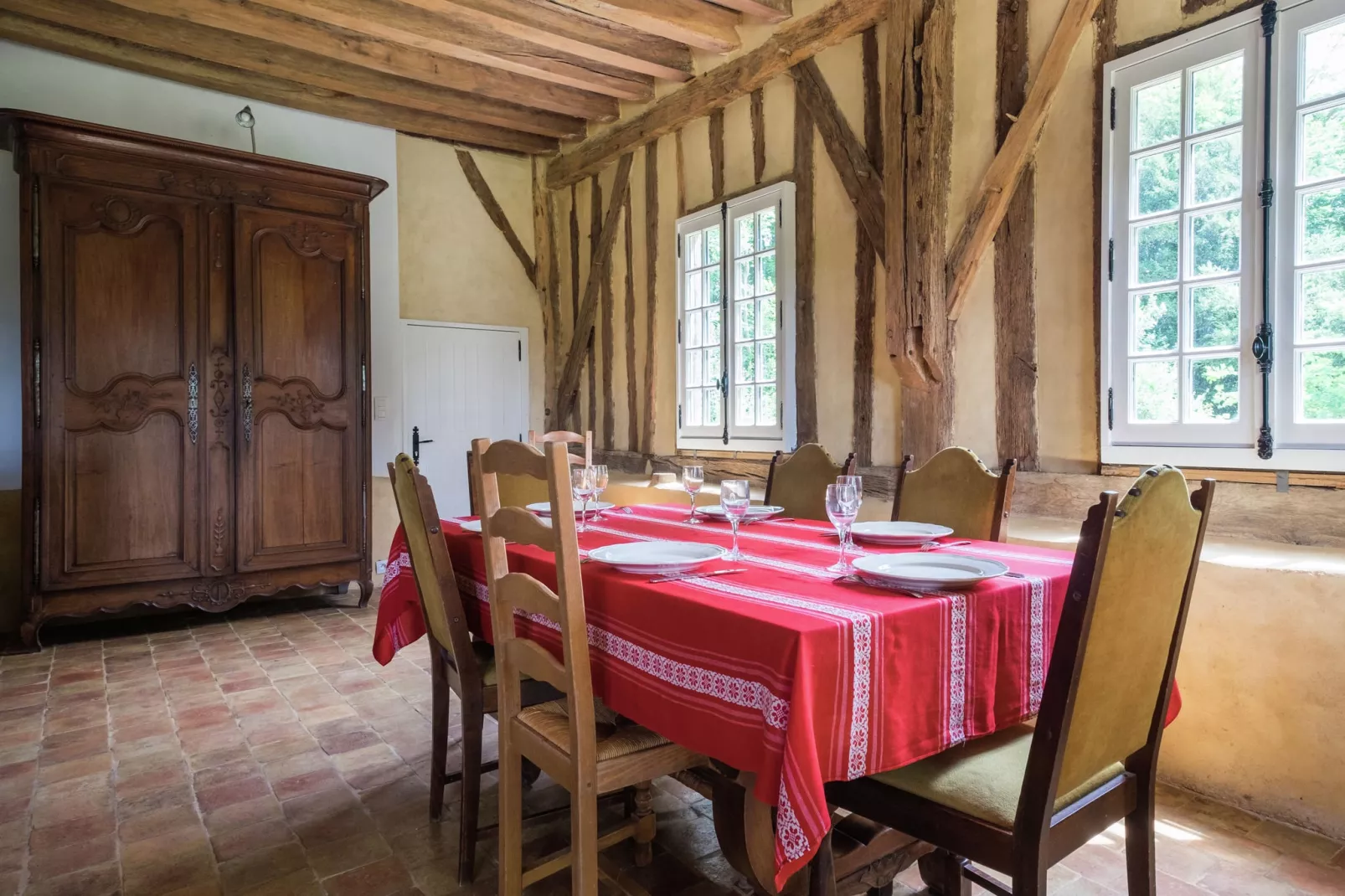 Gite de caractère-Dining room