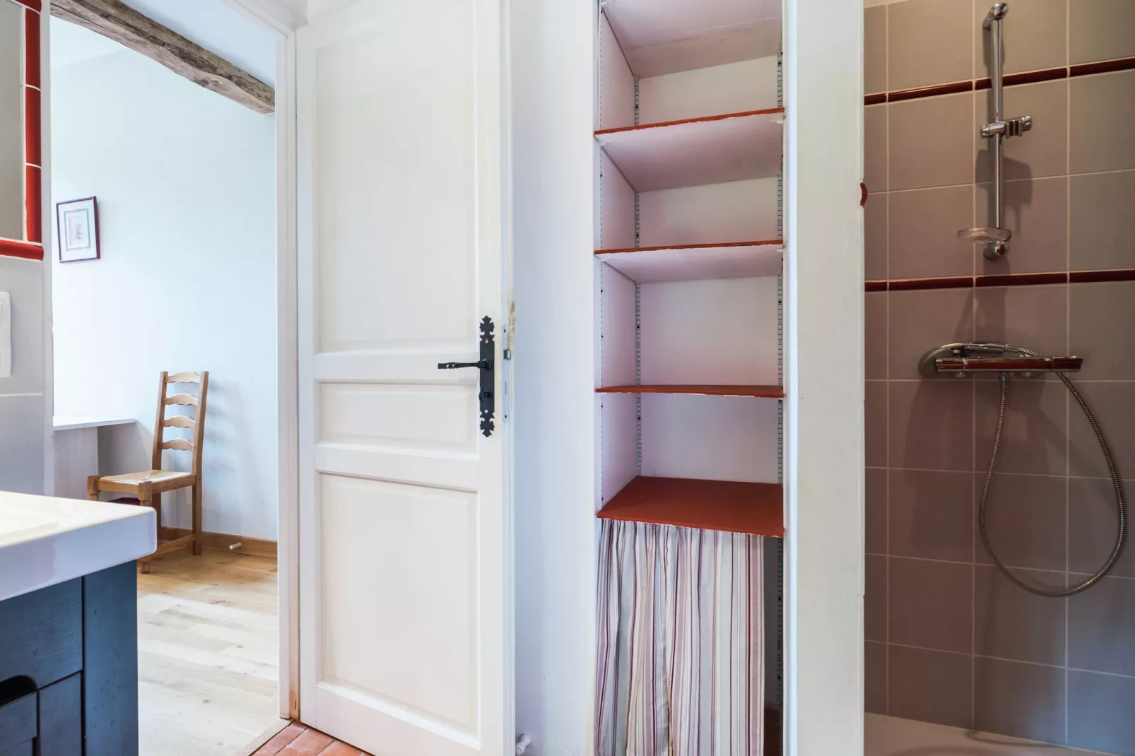 Gite de caractère-Bathroom
