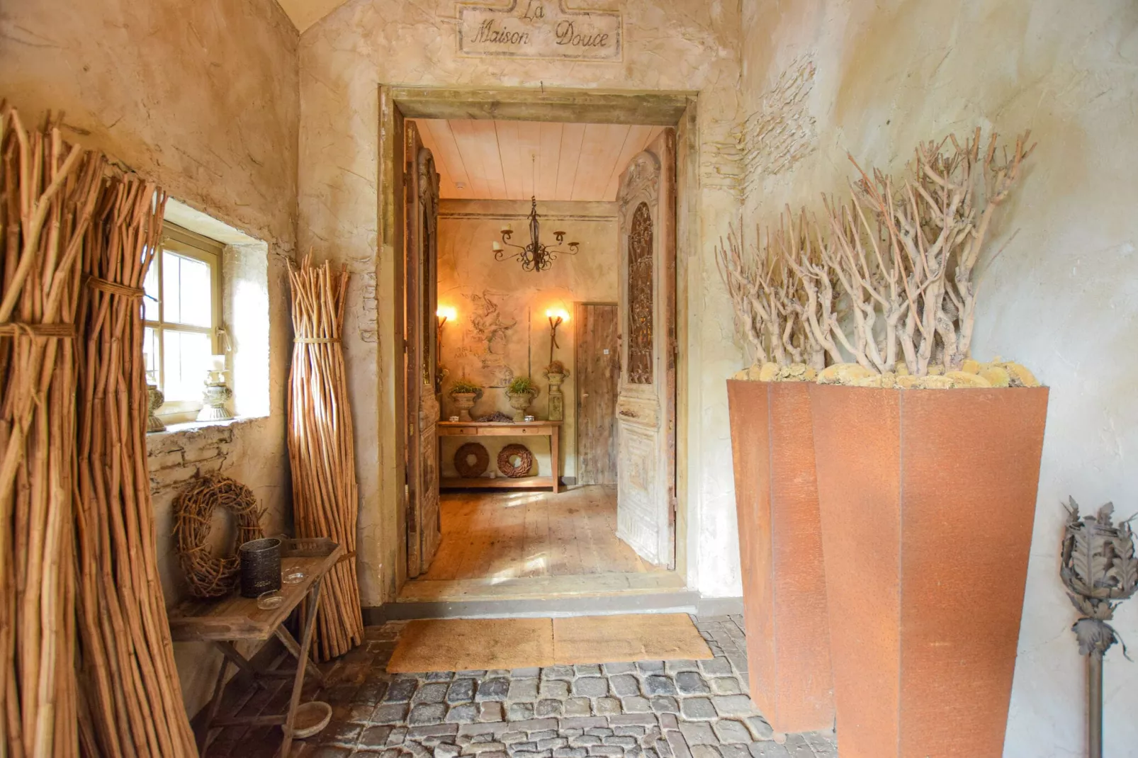 La Maison Douce-Reception hall