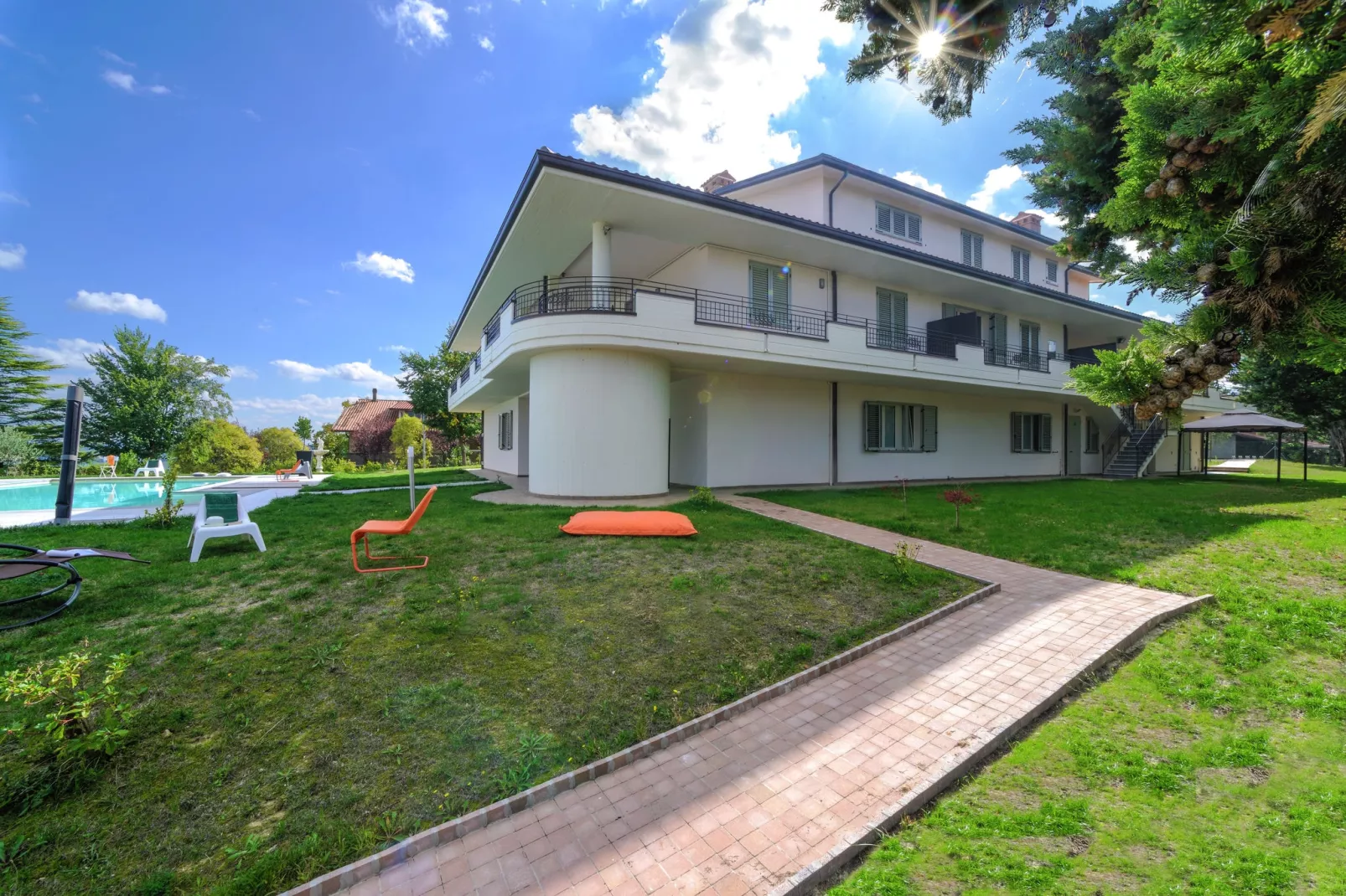 Panorama La Foglia-Gardens summer