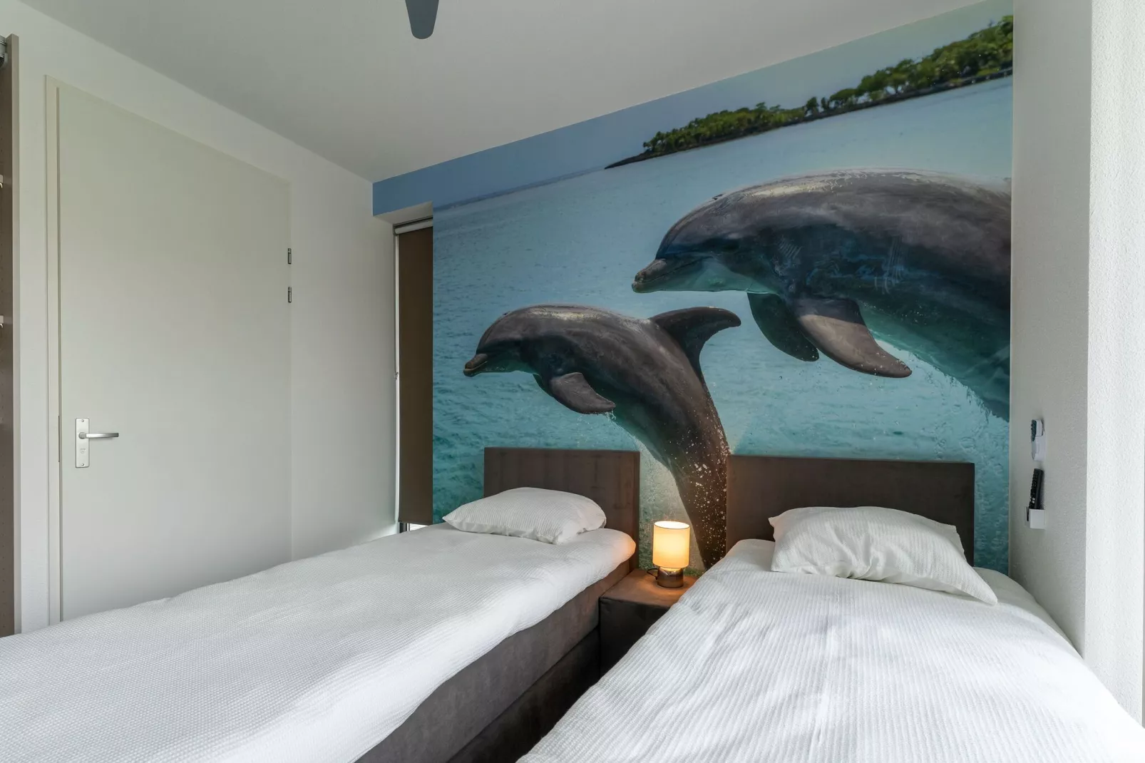 Villa Dolfijntje 585-Bedroom