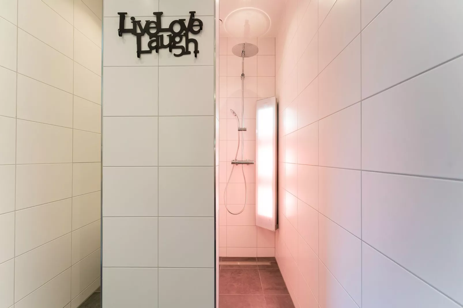 Villa Dolfijntje 585-Bathroom