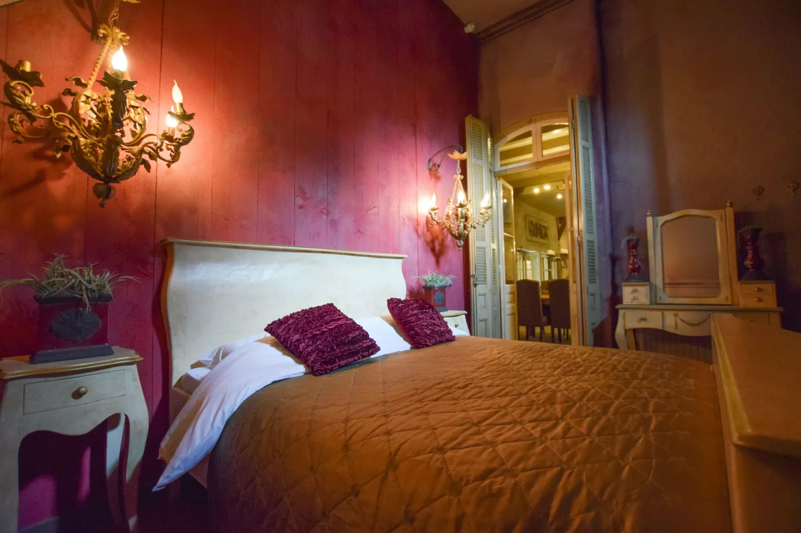 La Maison Douce-Bedroom