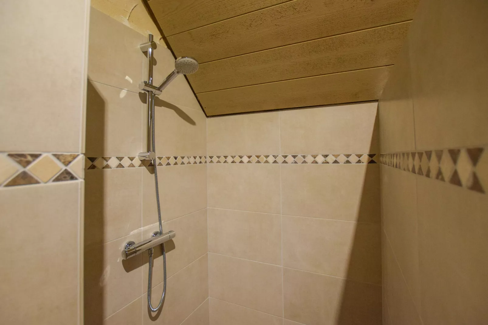 La Maison Douce-Bathroom