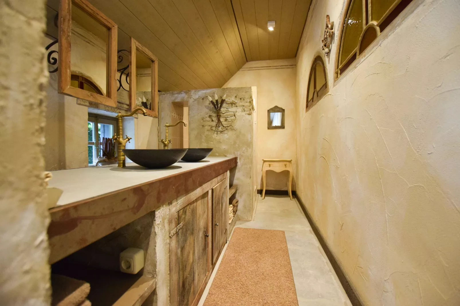 La Maison Douce-Bathroom