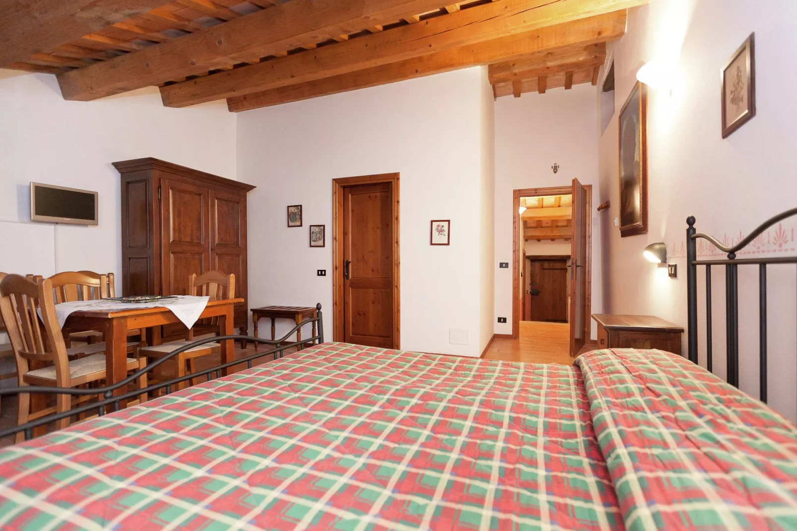 Cal' Bianchino-Bedroom