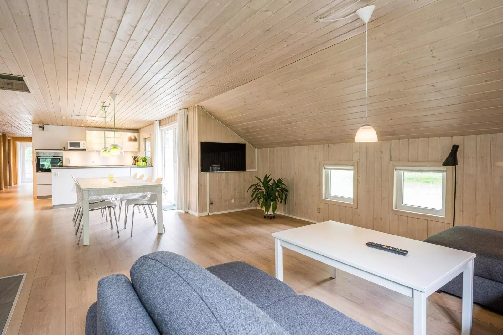 8 person holiday home in Blåvand-Indoor