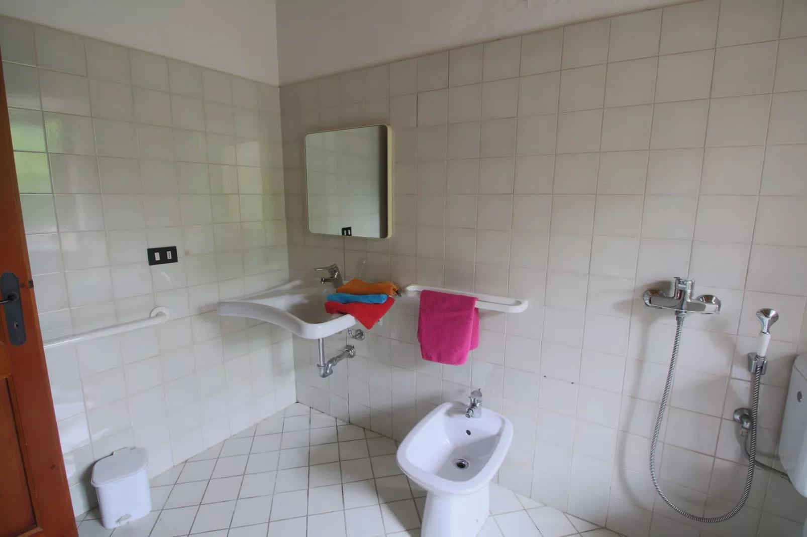 Cal' Bianchino-Bathroom