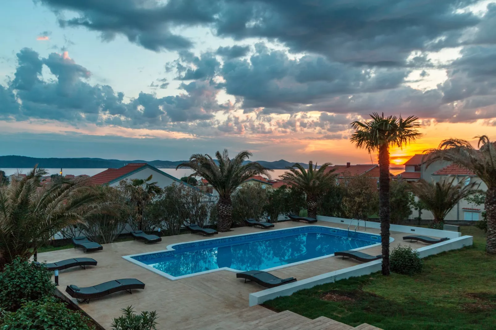Mediterano 4-View summer