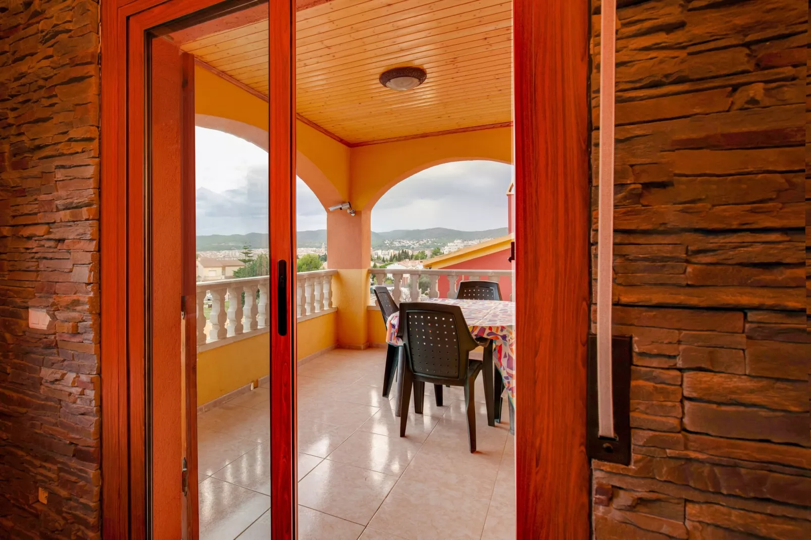 Casa  Las Palmeras-Terrace balcony