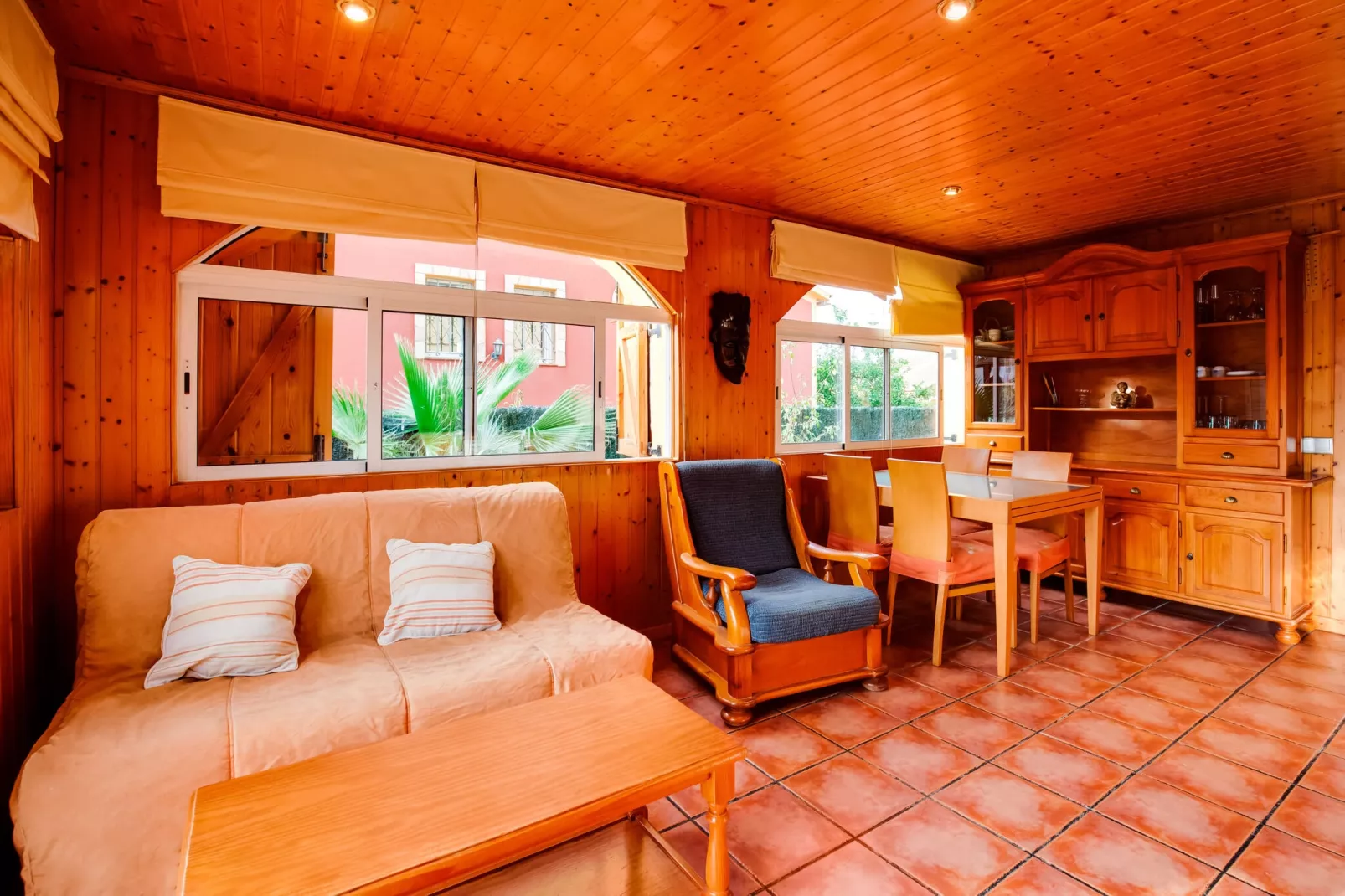 Casa  Las Palmeras-Living room