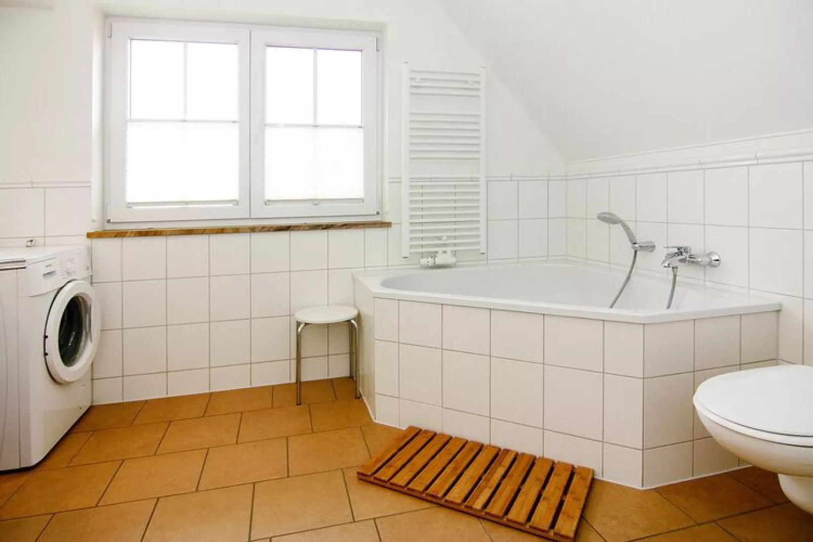 Am Waldrand-Bathroom