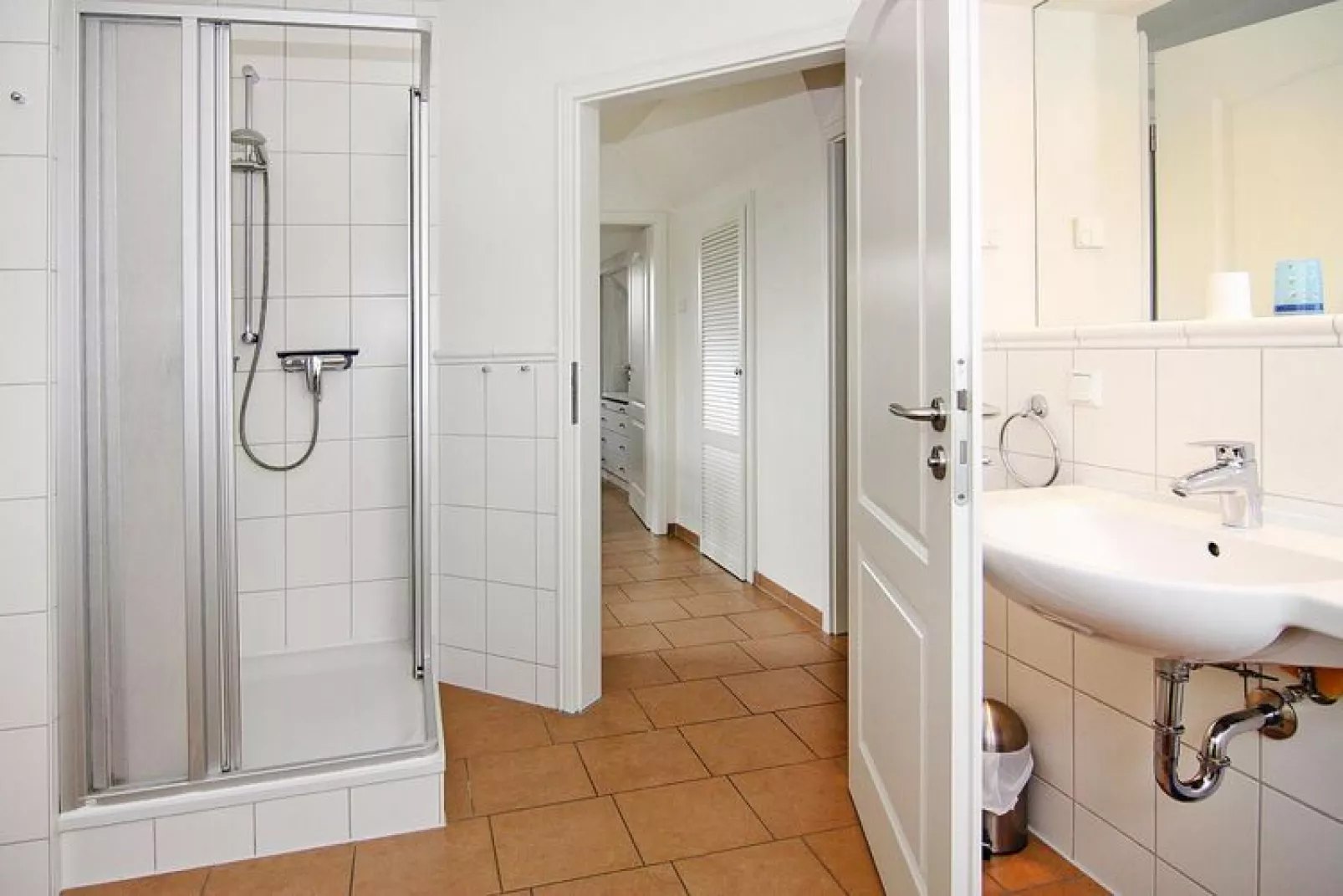 Am Waldrand-Bathroom