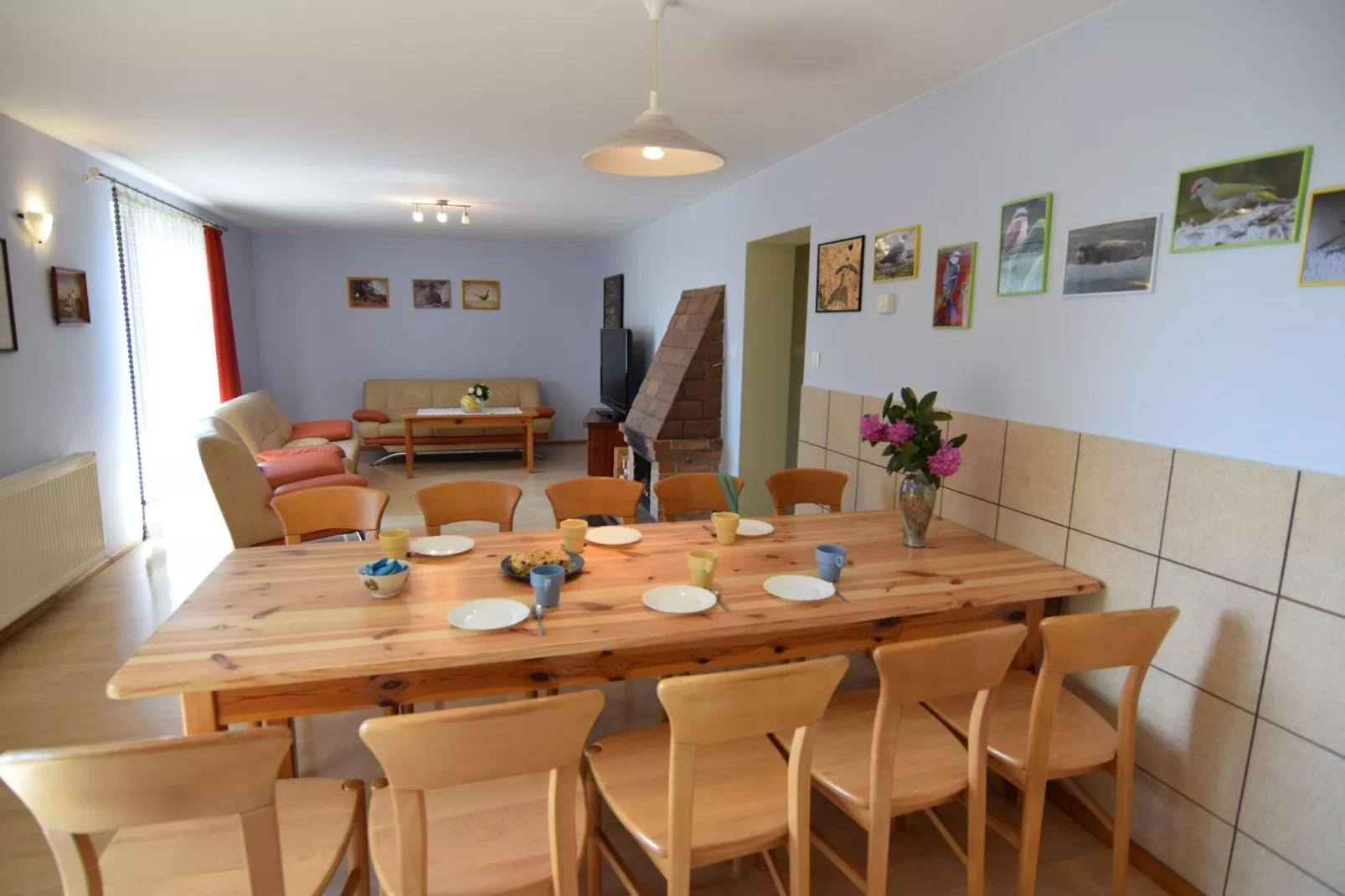 Dom nad jeziorem Mausz Parchowo-Dining room