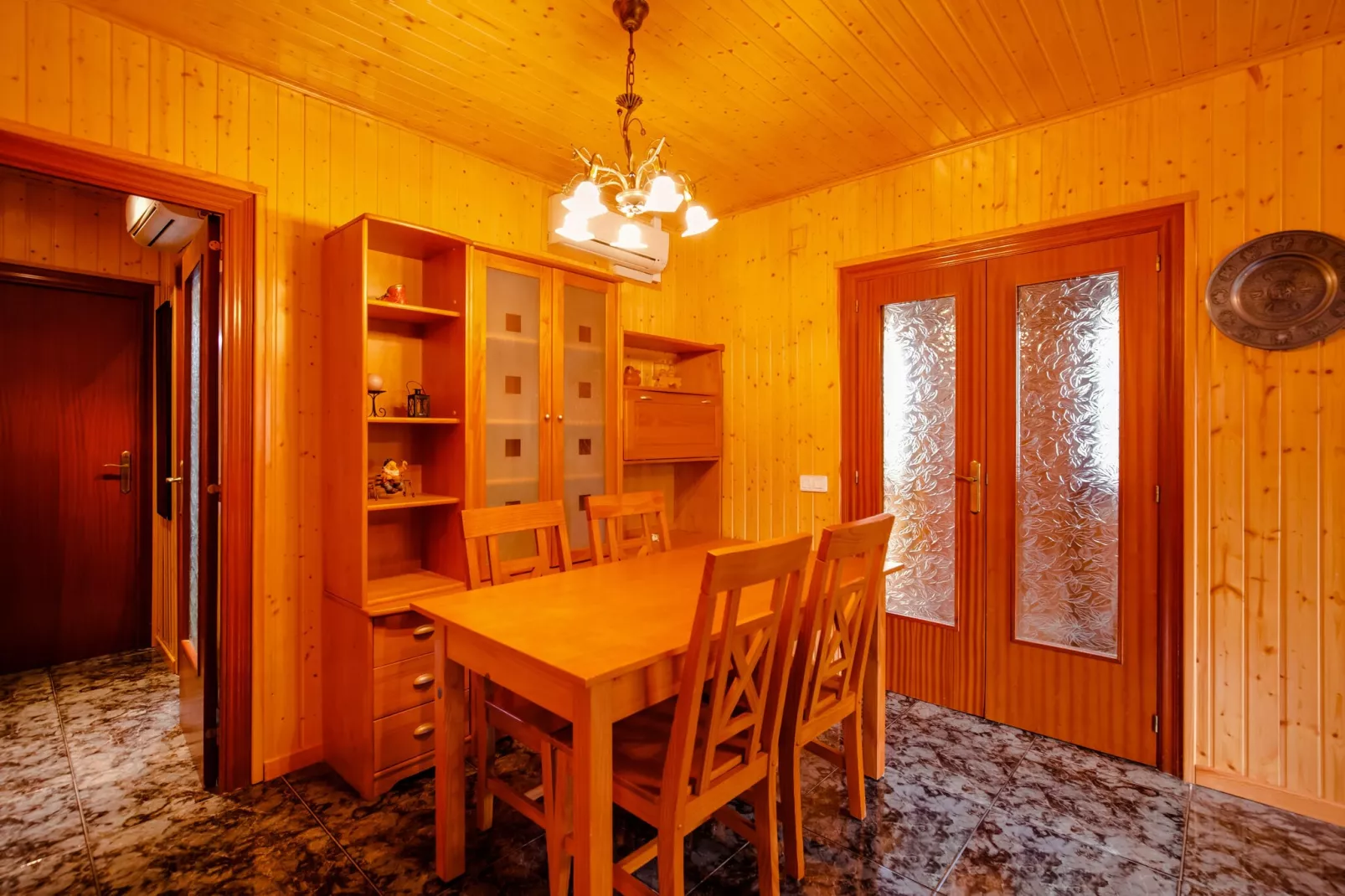 Casa  Las Palmeras-Dining room