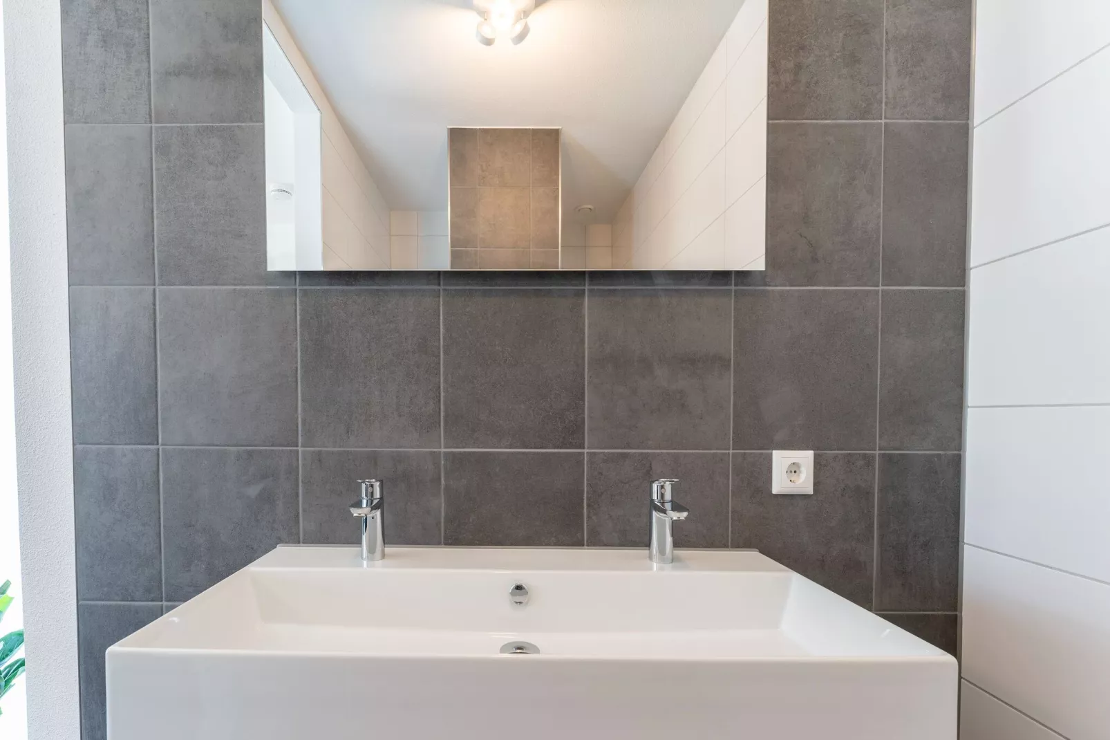 Villa De Riet 404-Bathroom