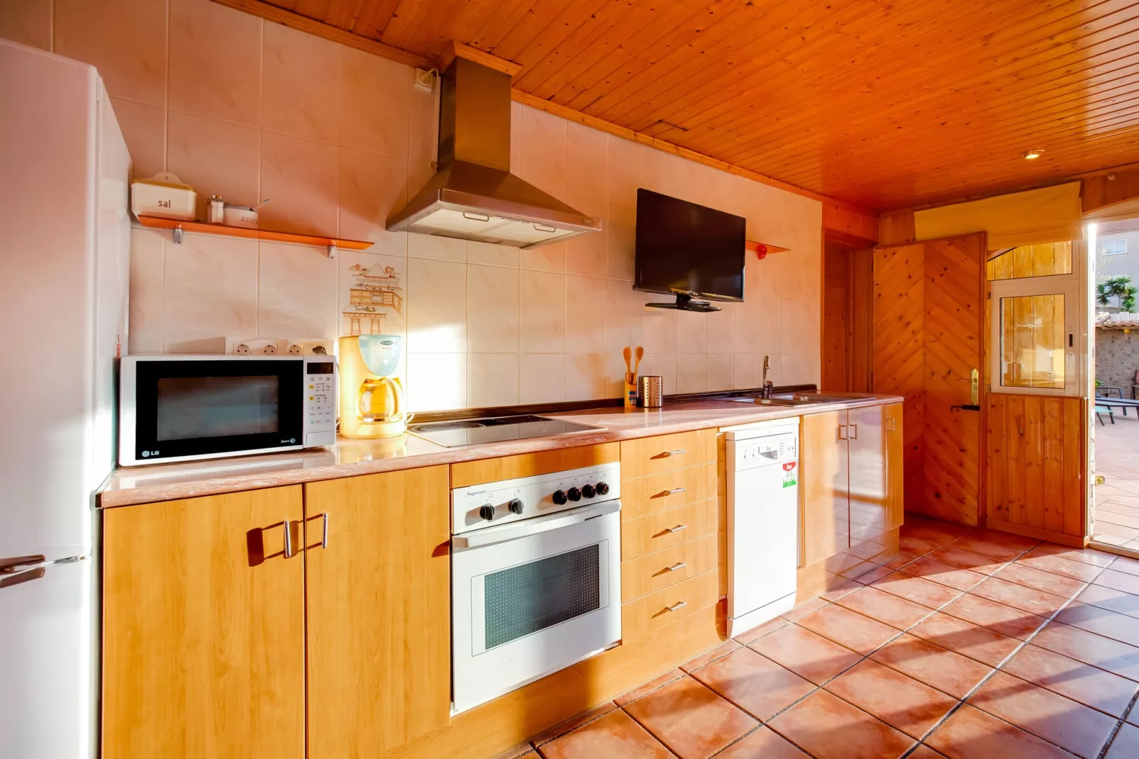 Casa  Las Palmeras-Kitchen