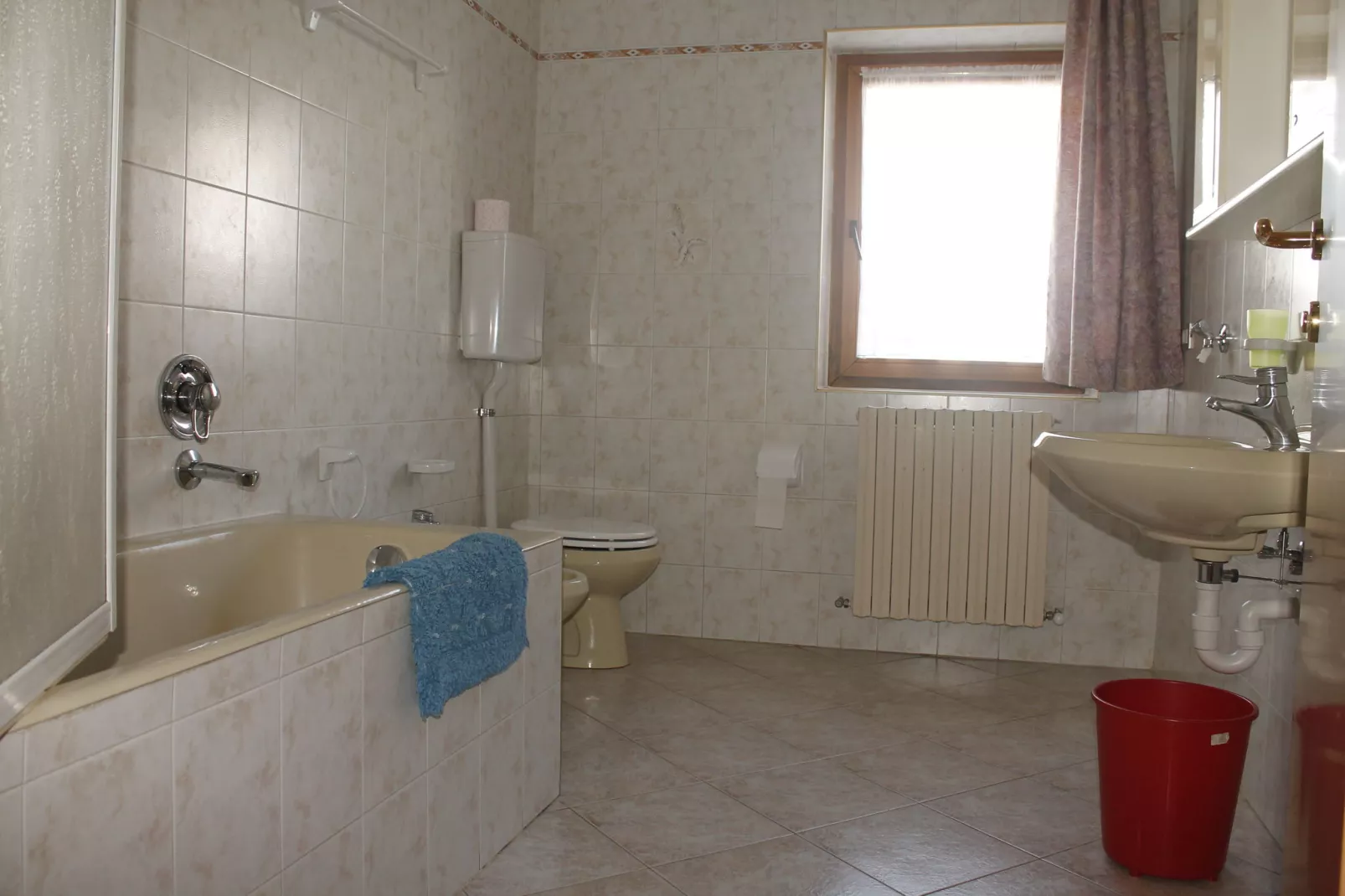 Aria-Bathroom