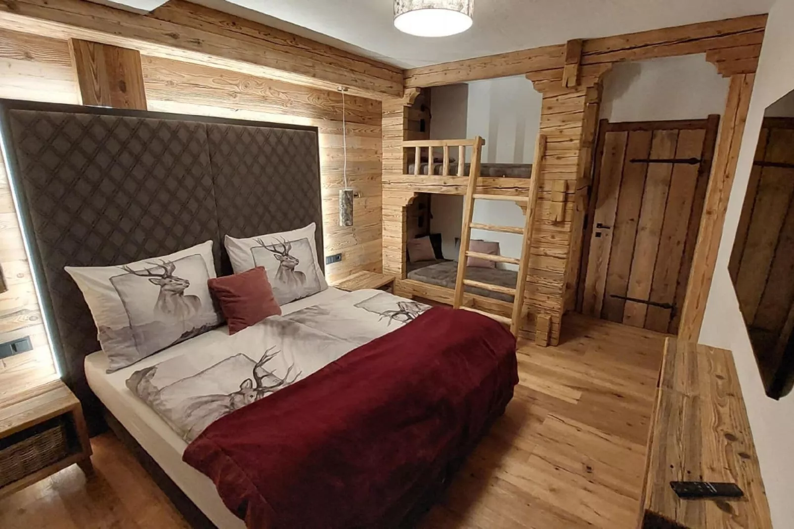 Chalet Die Sagritzerin-Bedroom