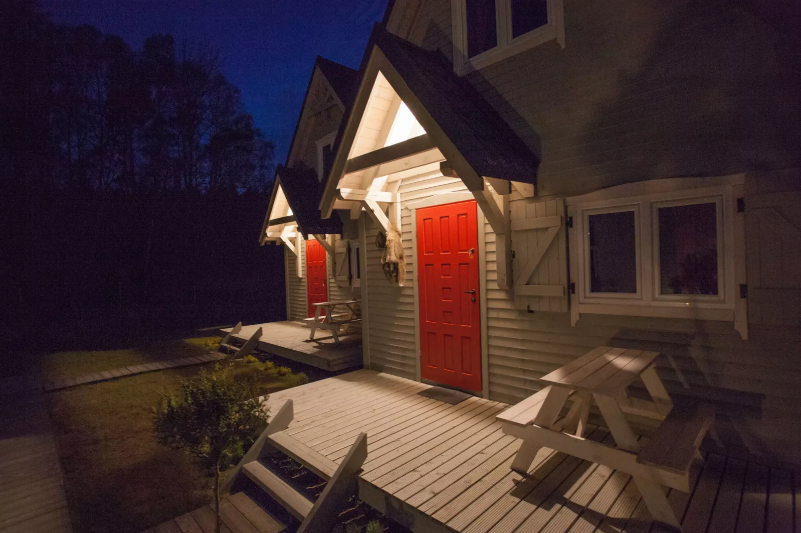 Sunny bungalow by the sea-Exterior summer