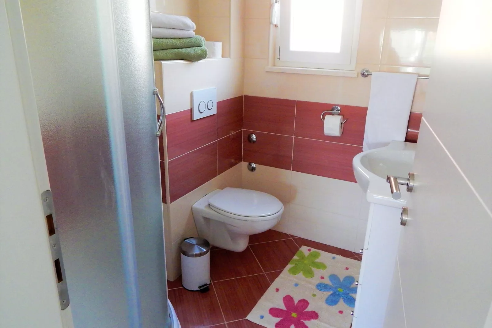 Linda Apartment 6-Bathroom