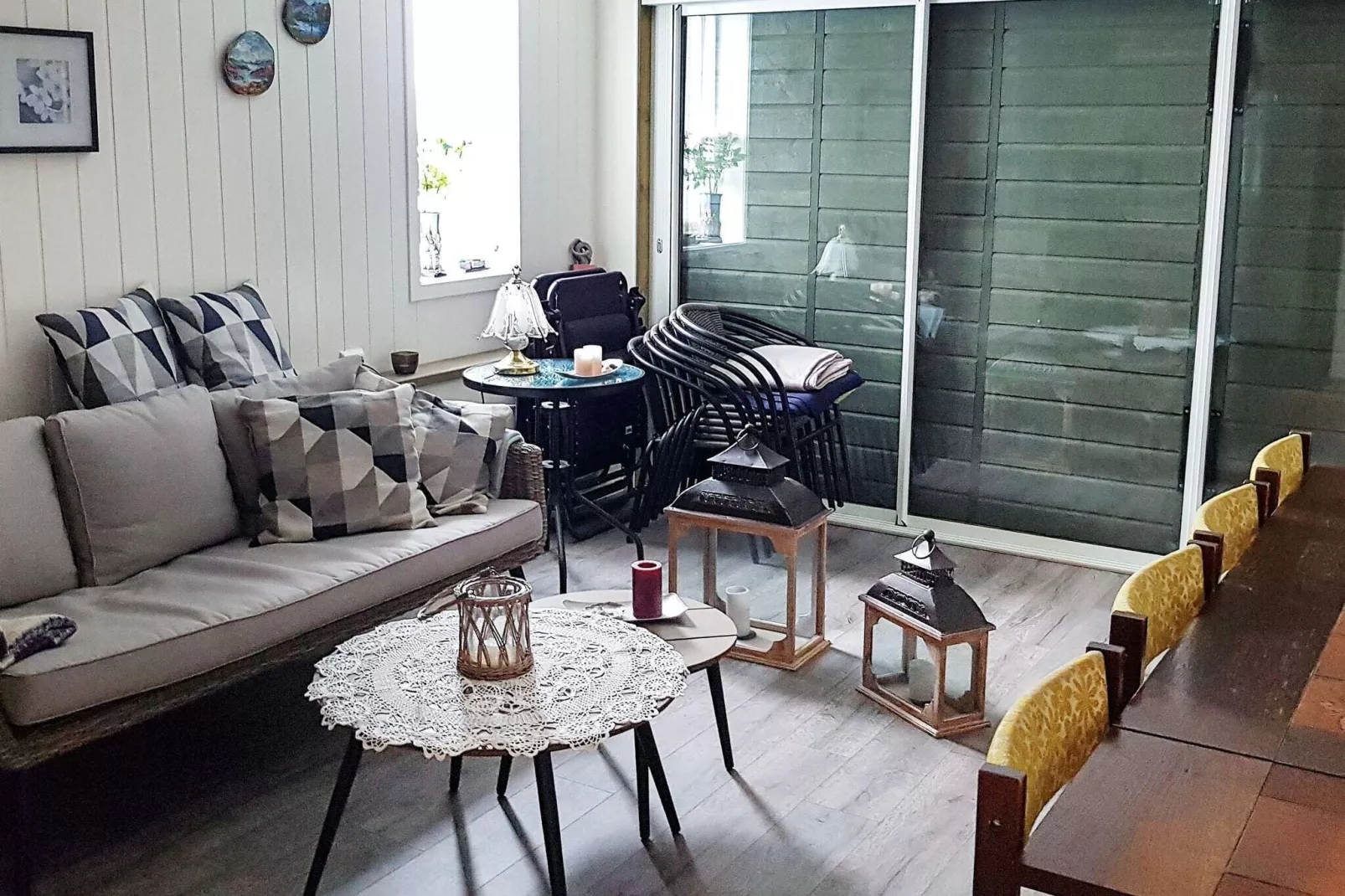 85885 FRUSTØA-Indoor