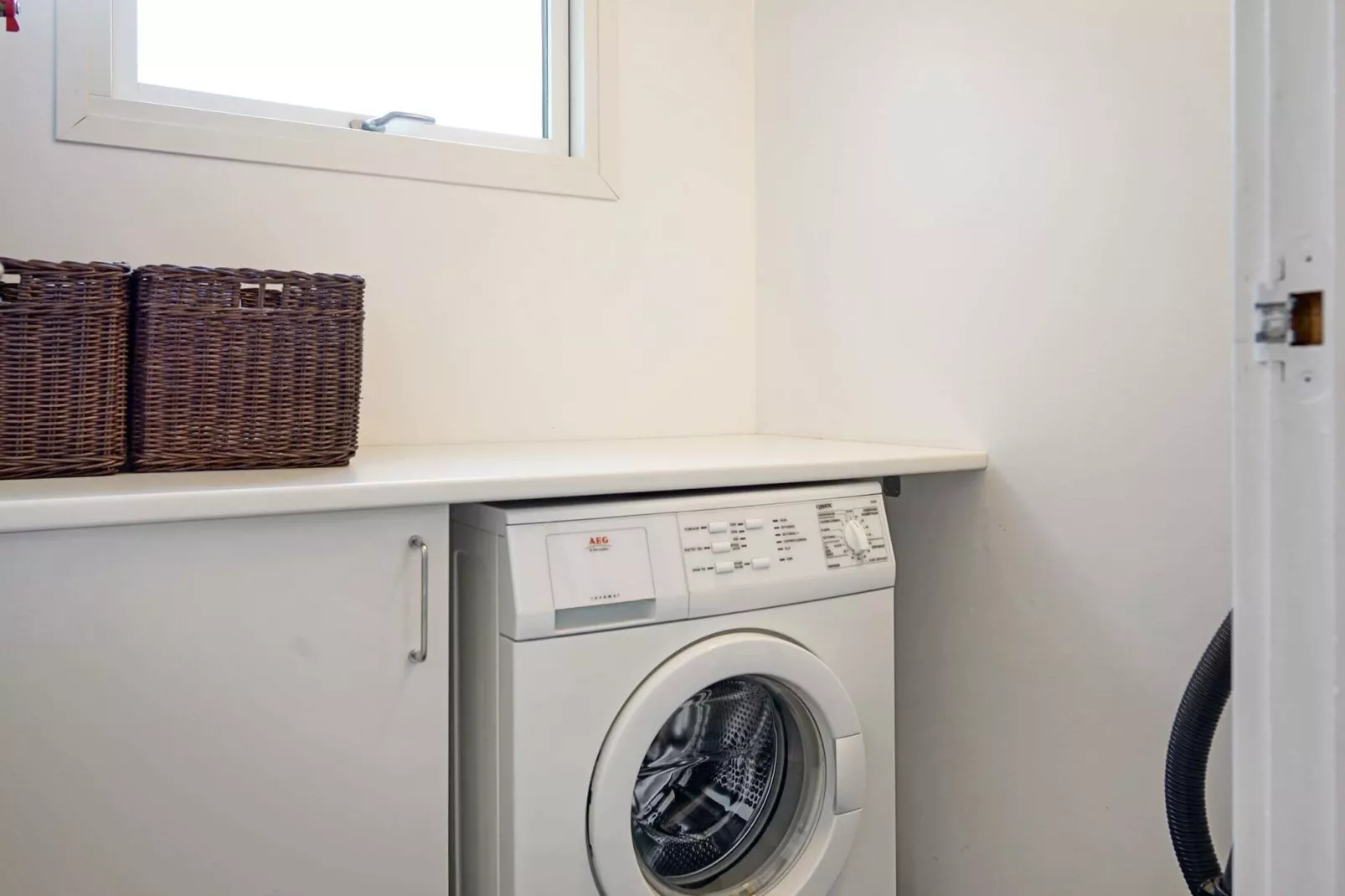 6 person holiday home in Allinge-Indoor