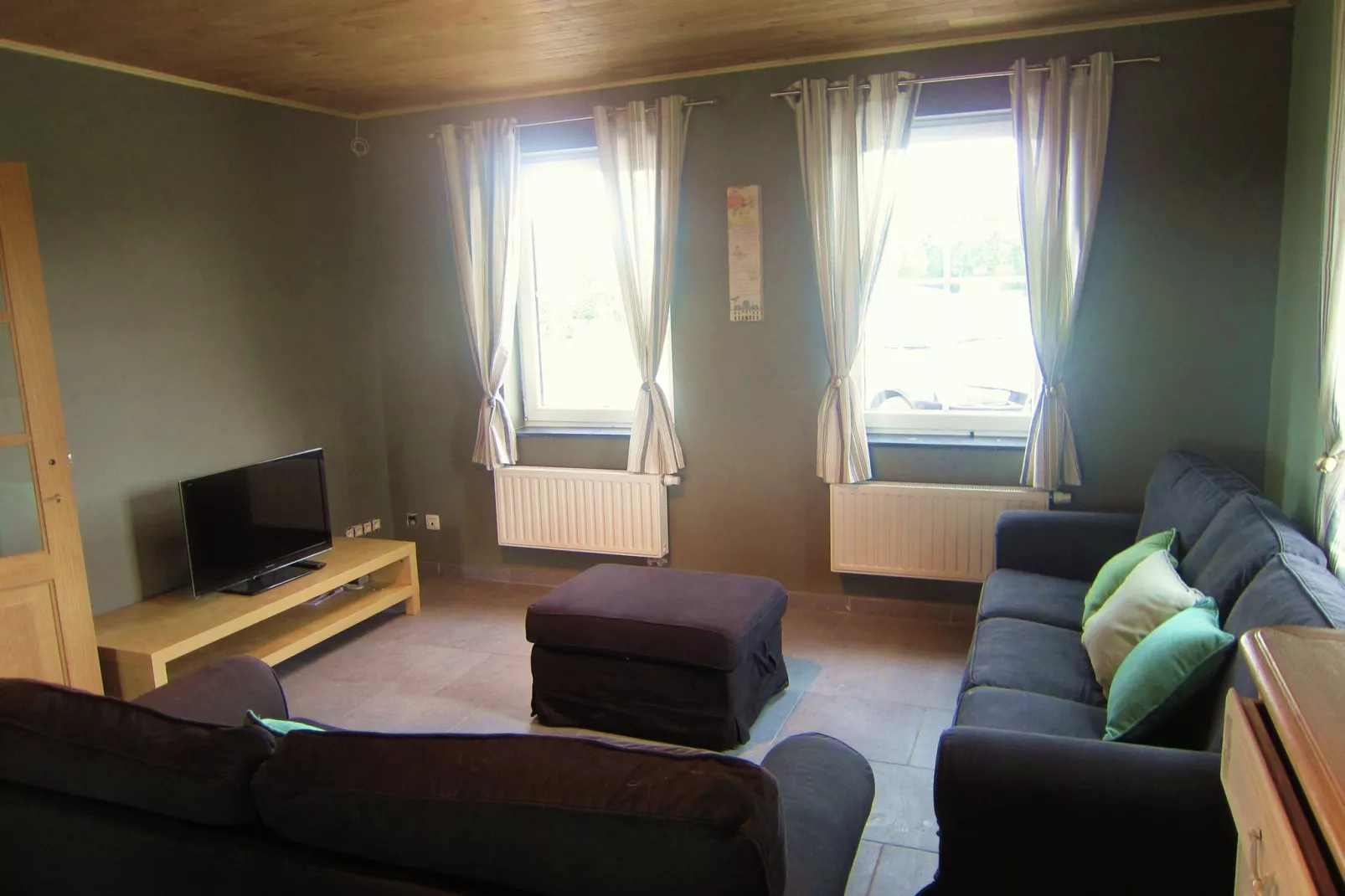 Au chant des grenouilles-Living room
