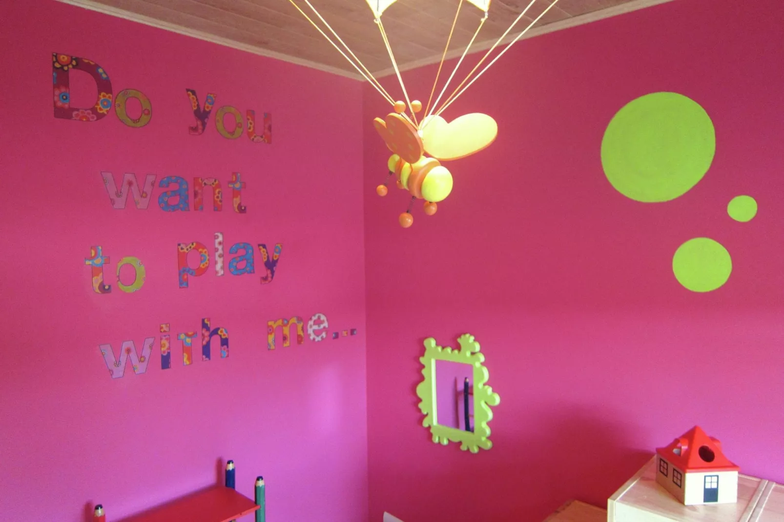 Au chant des grenouilles-Recreation room