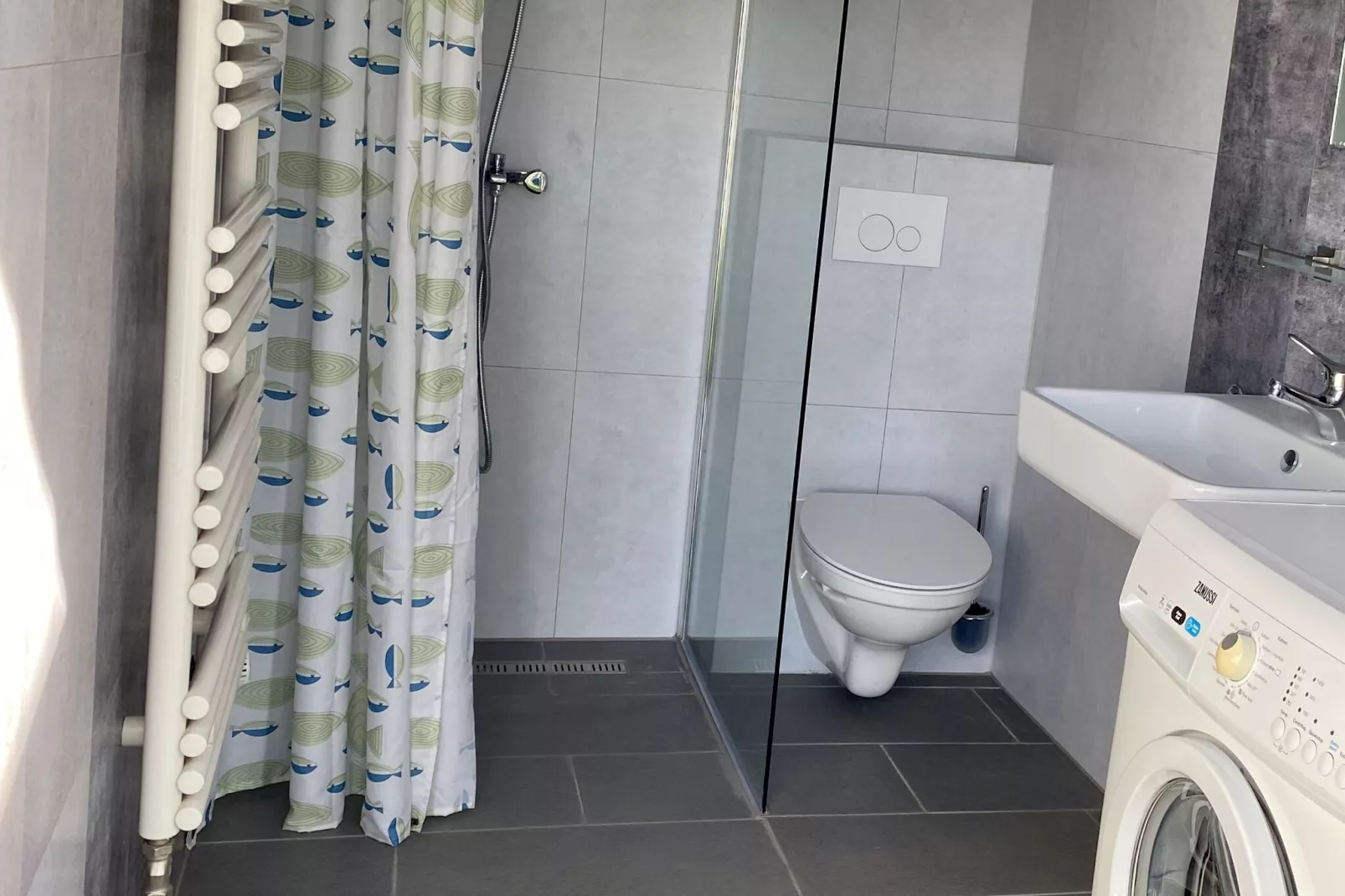 Oarich Trechte-Bathroom
