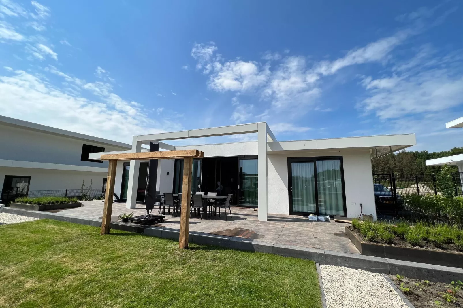 Villa Pua 591-Exterior summer