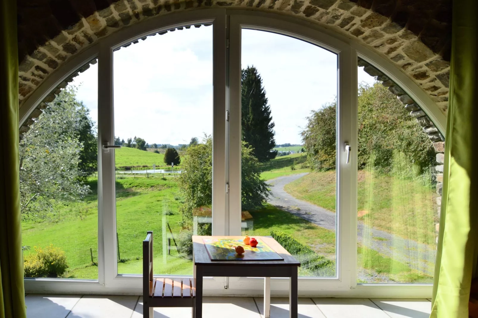Neufmoulin-View summer