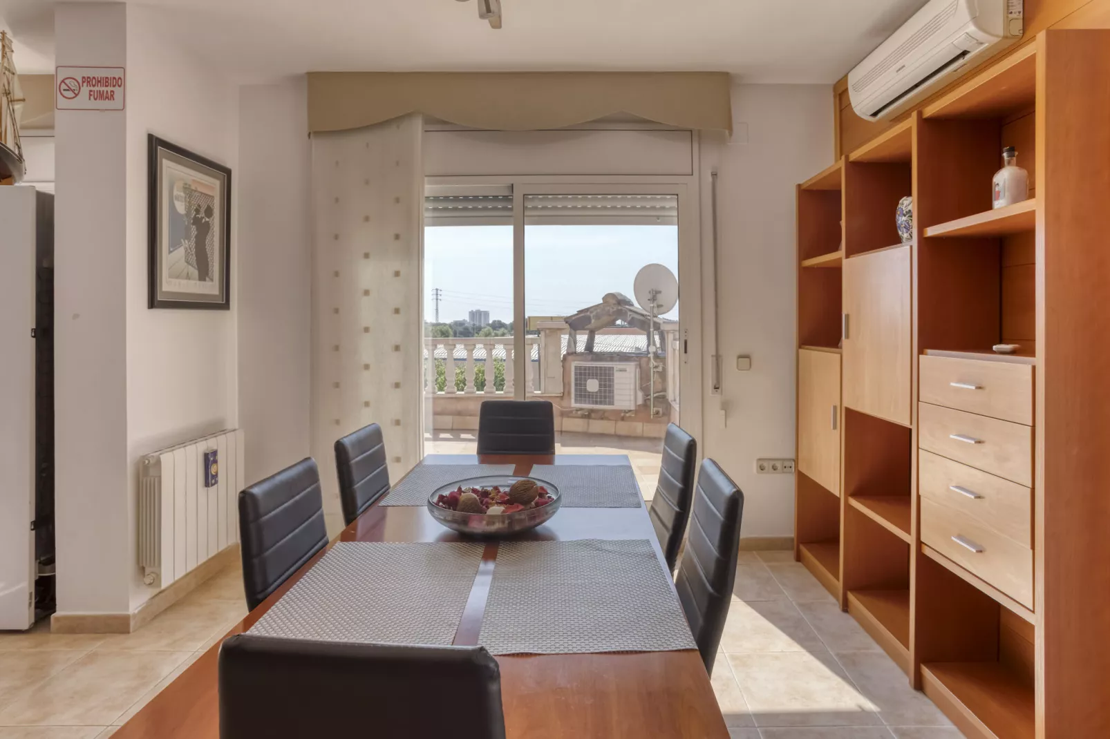 Casa Ausias-Dining room