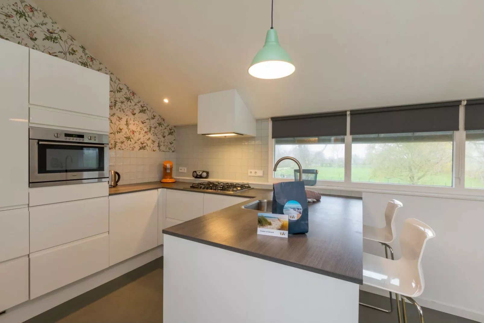 Appartement - Kon Emmaweg 6  Vrouwenpolder bovenapp-Kitchen