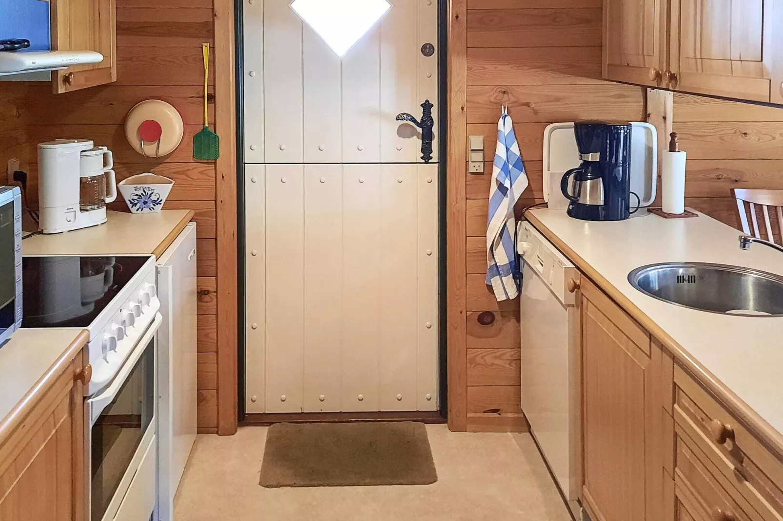 6 person holiday home in Hadsund
