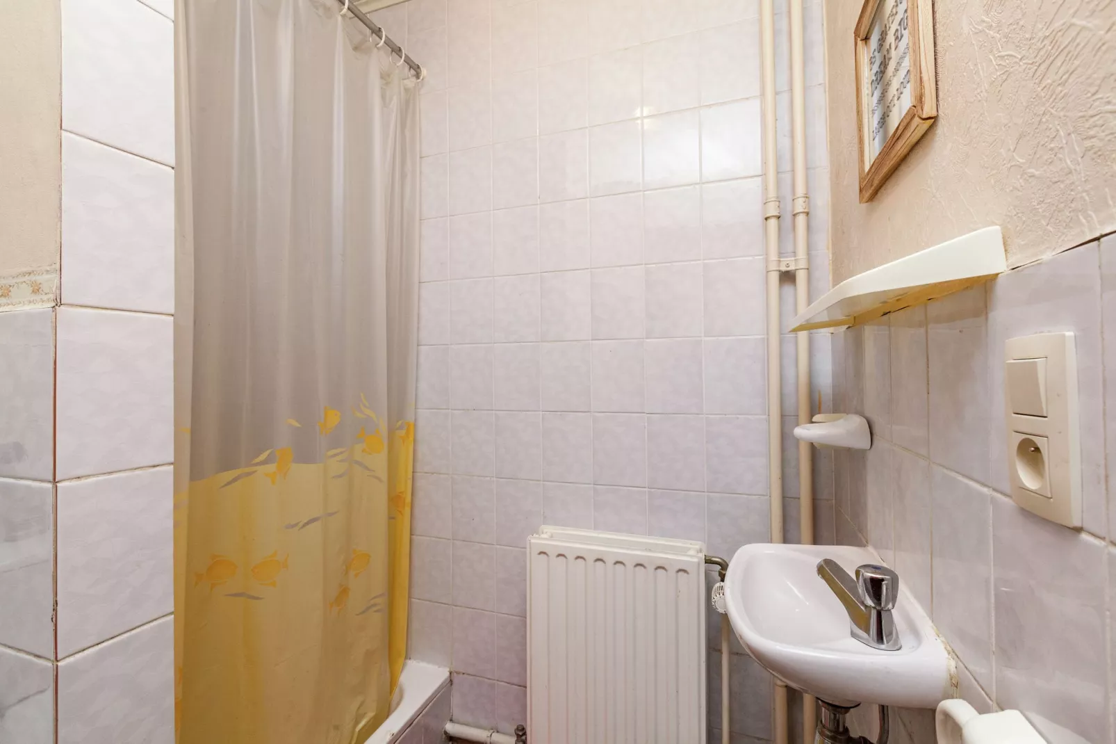 Bourcy-Bathroom