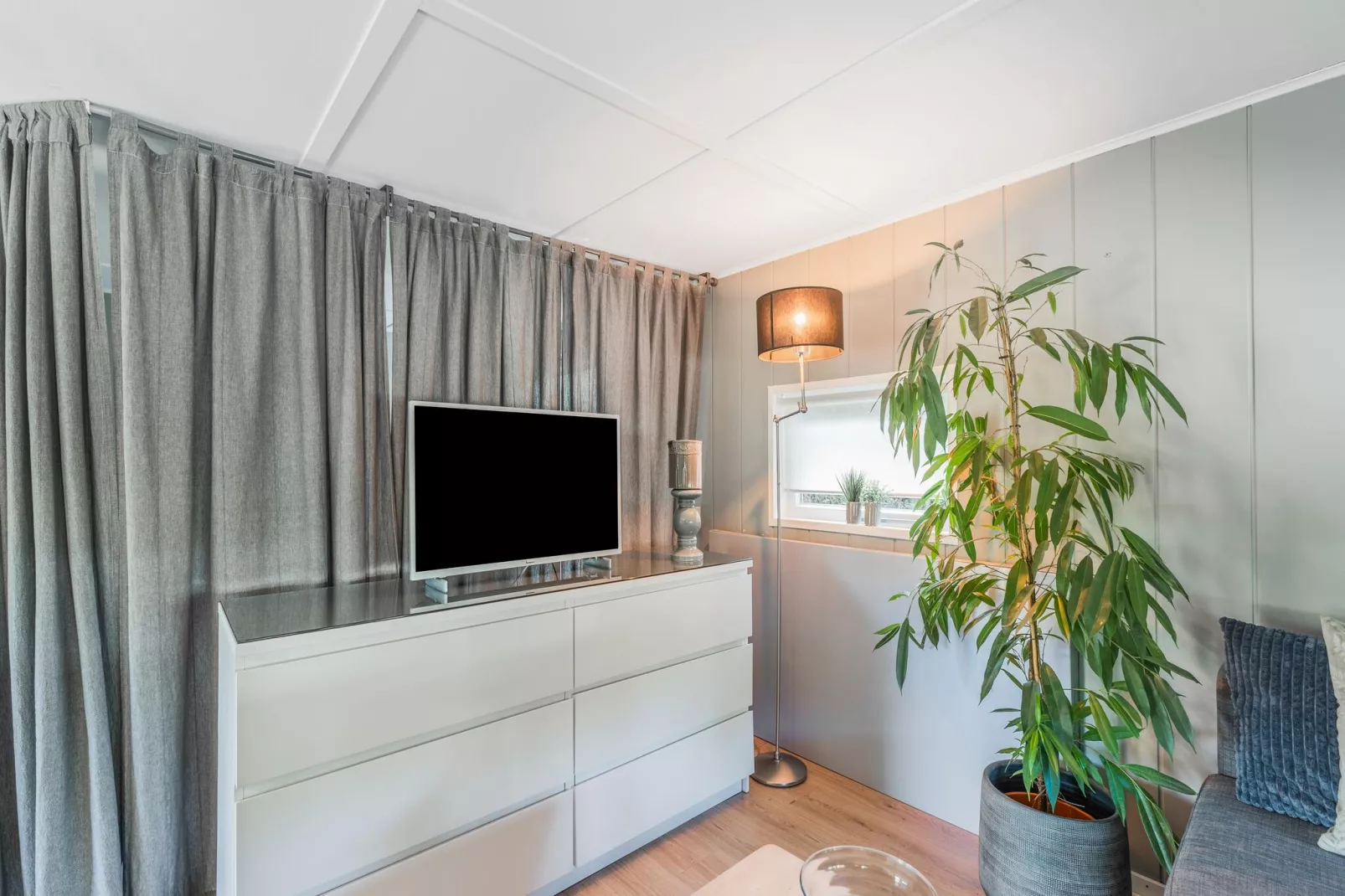 Steenmarter-Living room