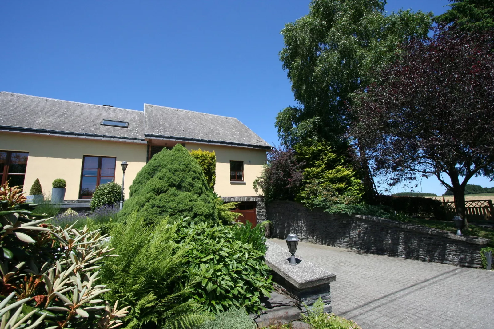 La Maison des Grands Prés-Exterior summer