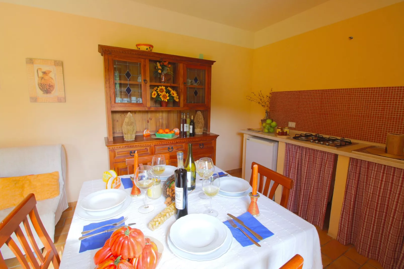 Orzo-Dining room