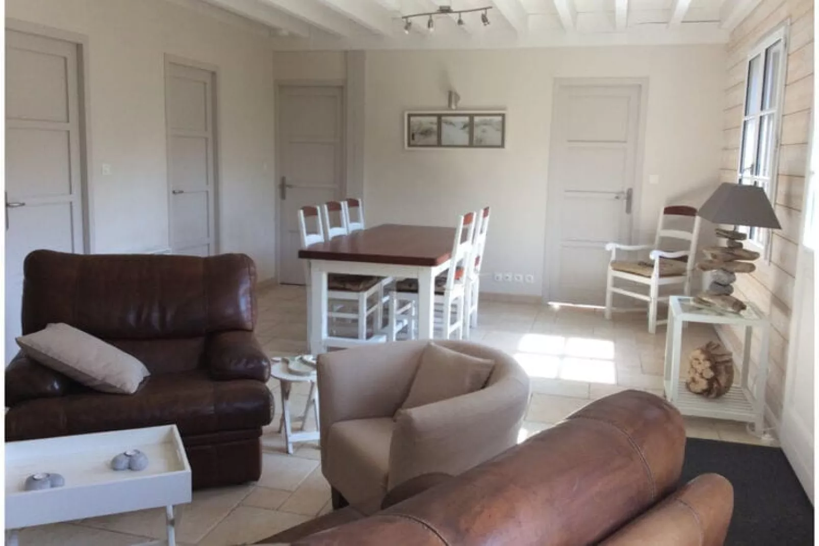 Holiday home St Martin-aux-Buneaux-Dining room