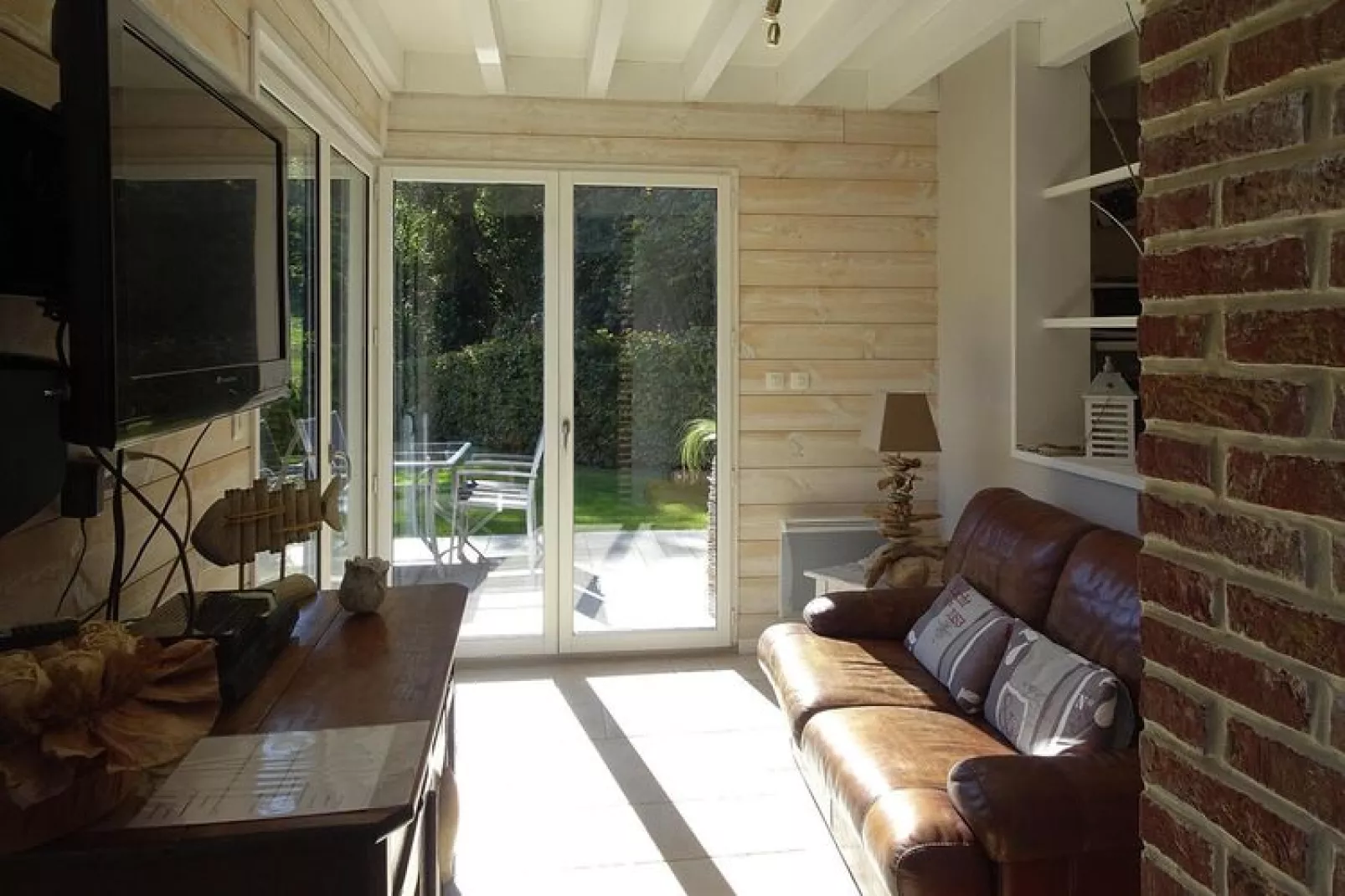 Holiday home St Martin-aux-Buneaux-Living room