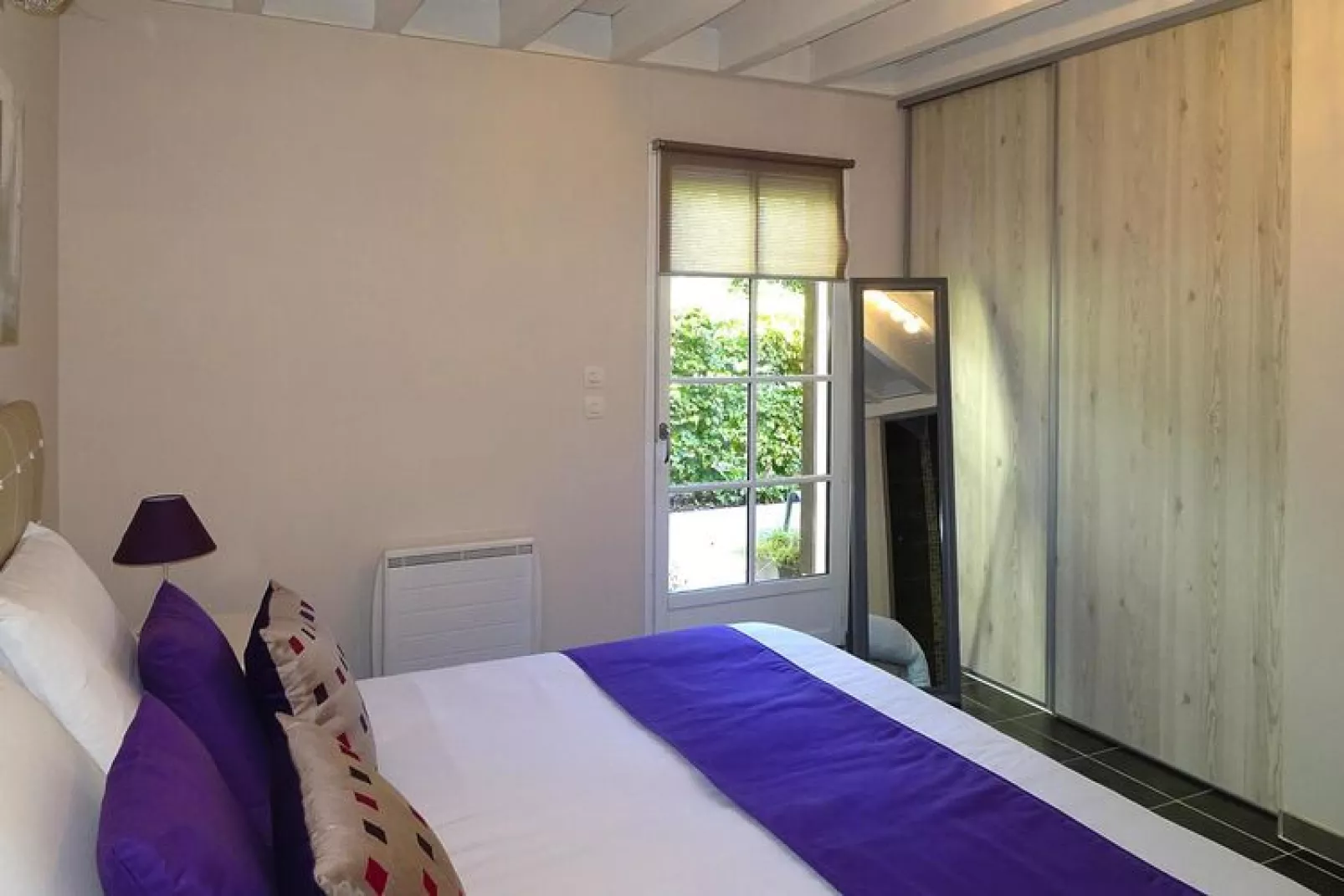 Holiday home St Martin-aux-Buneaux-Bedroom
